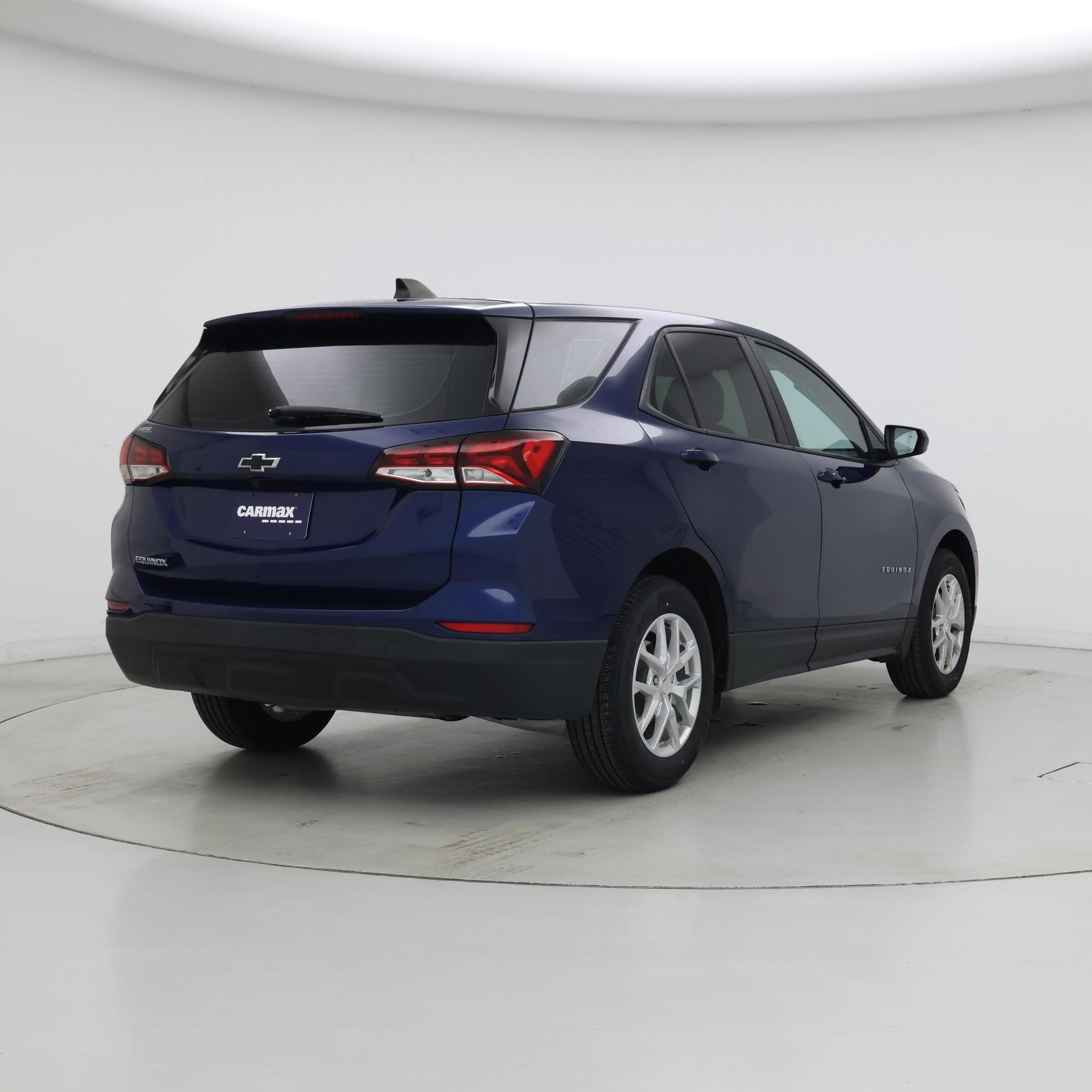 Thumbnail: 2022 Chevrolet Equinox - 8