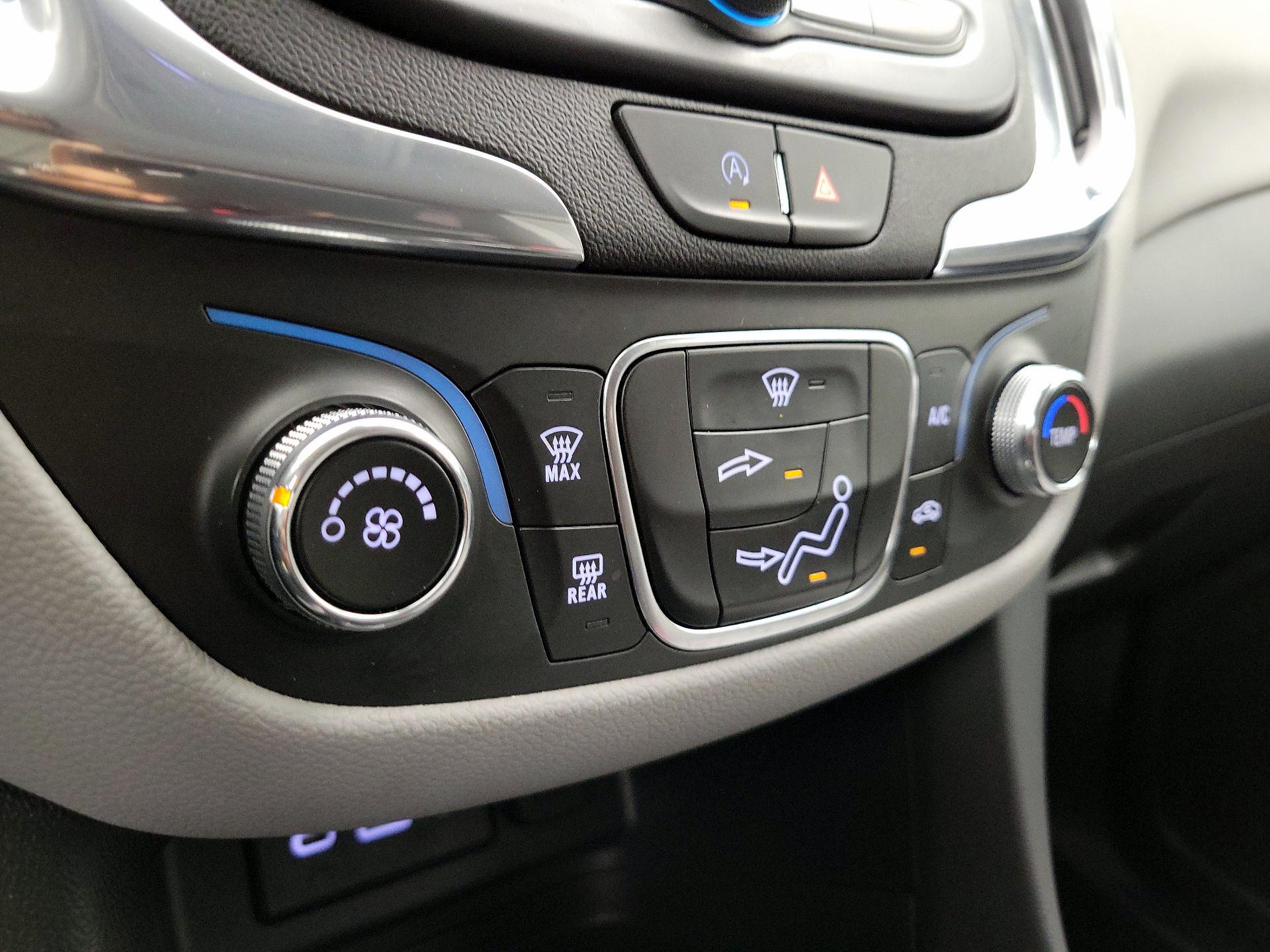 Thumbnail: 2023 Chevrolet Equinox - 16