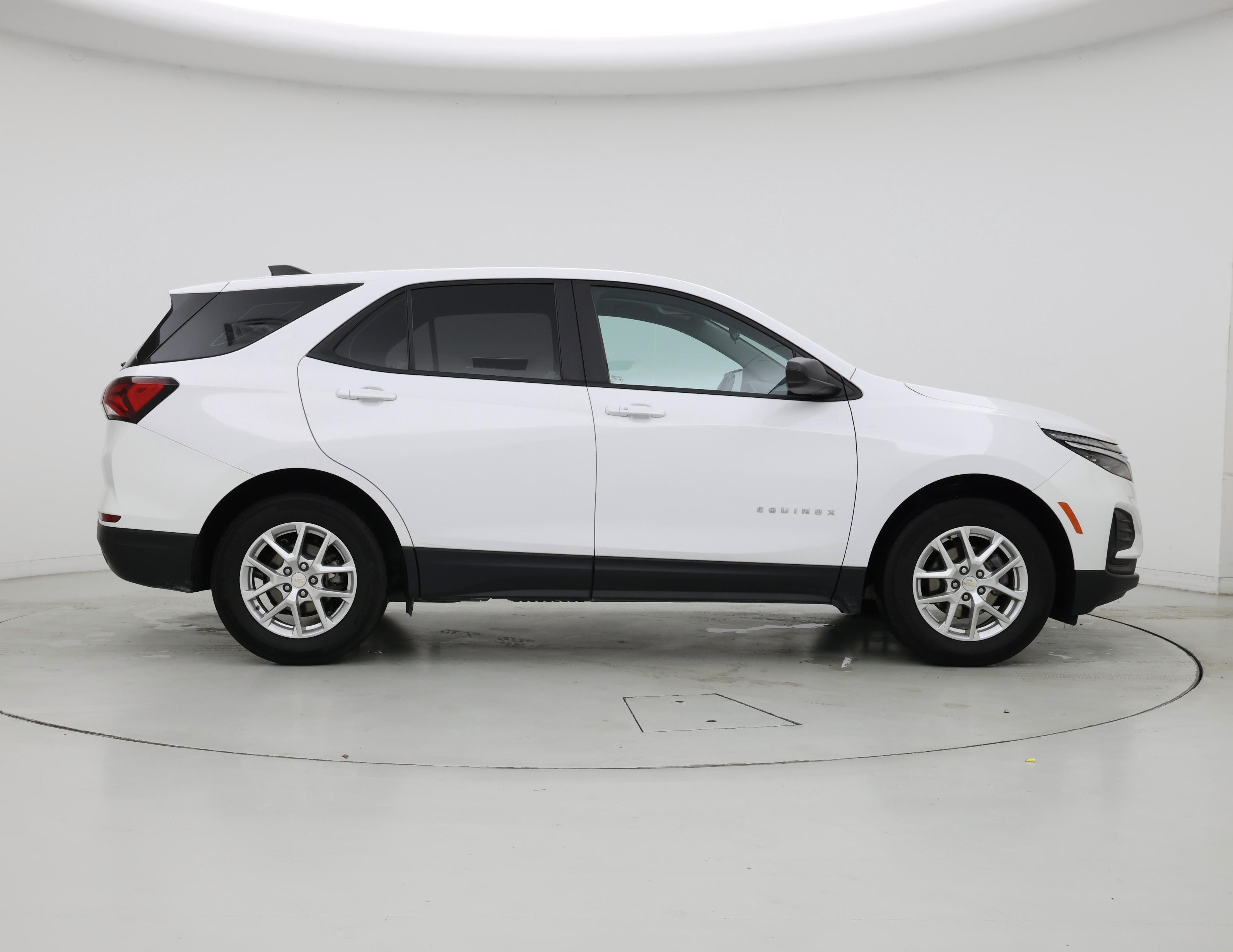 Thumbnail: 2023 Chevrolet Equinox - 7