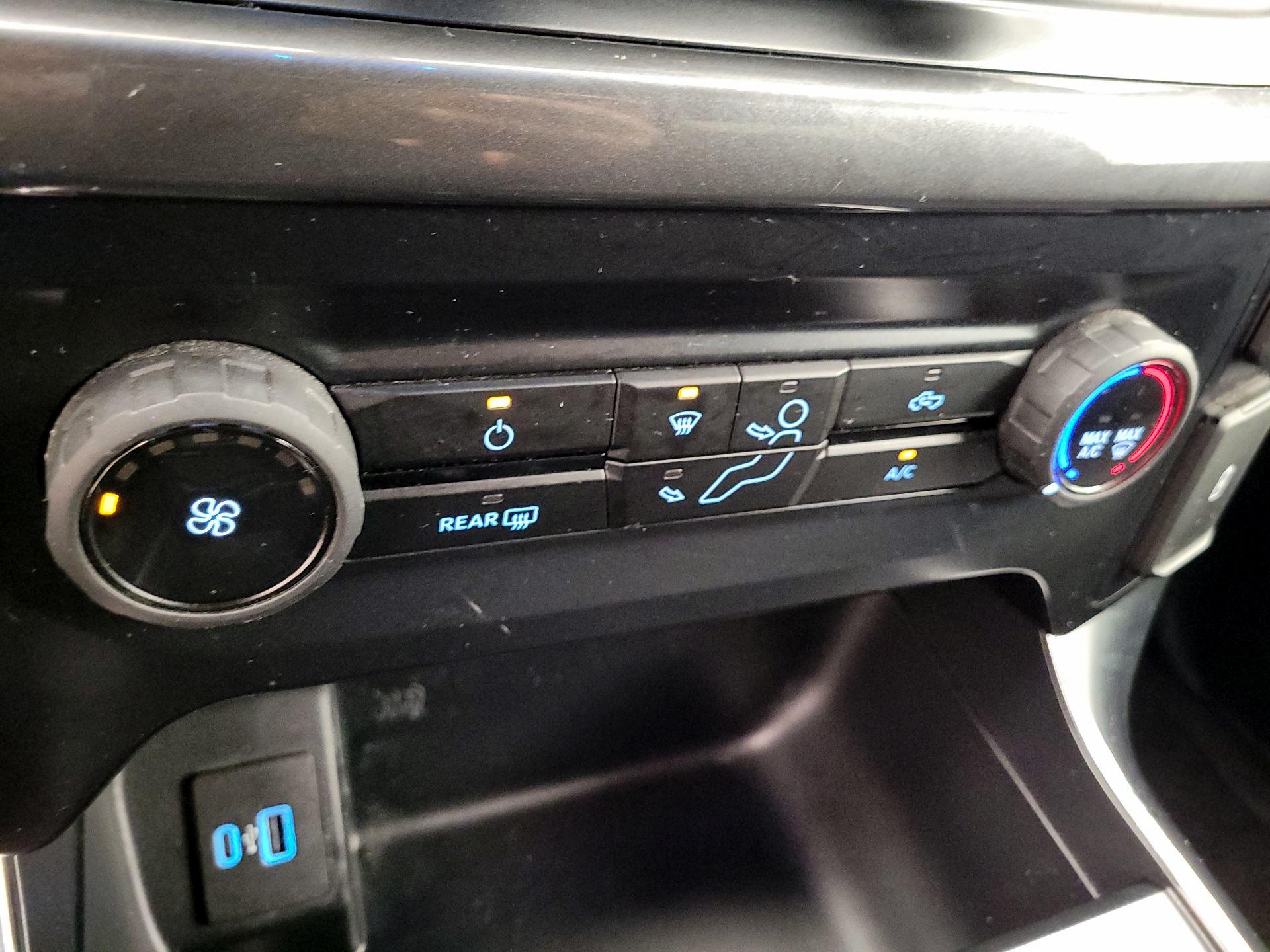 Thumbnail: 2023 Ford F-150 - 16