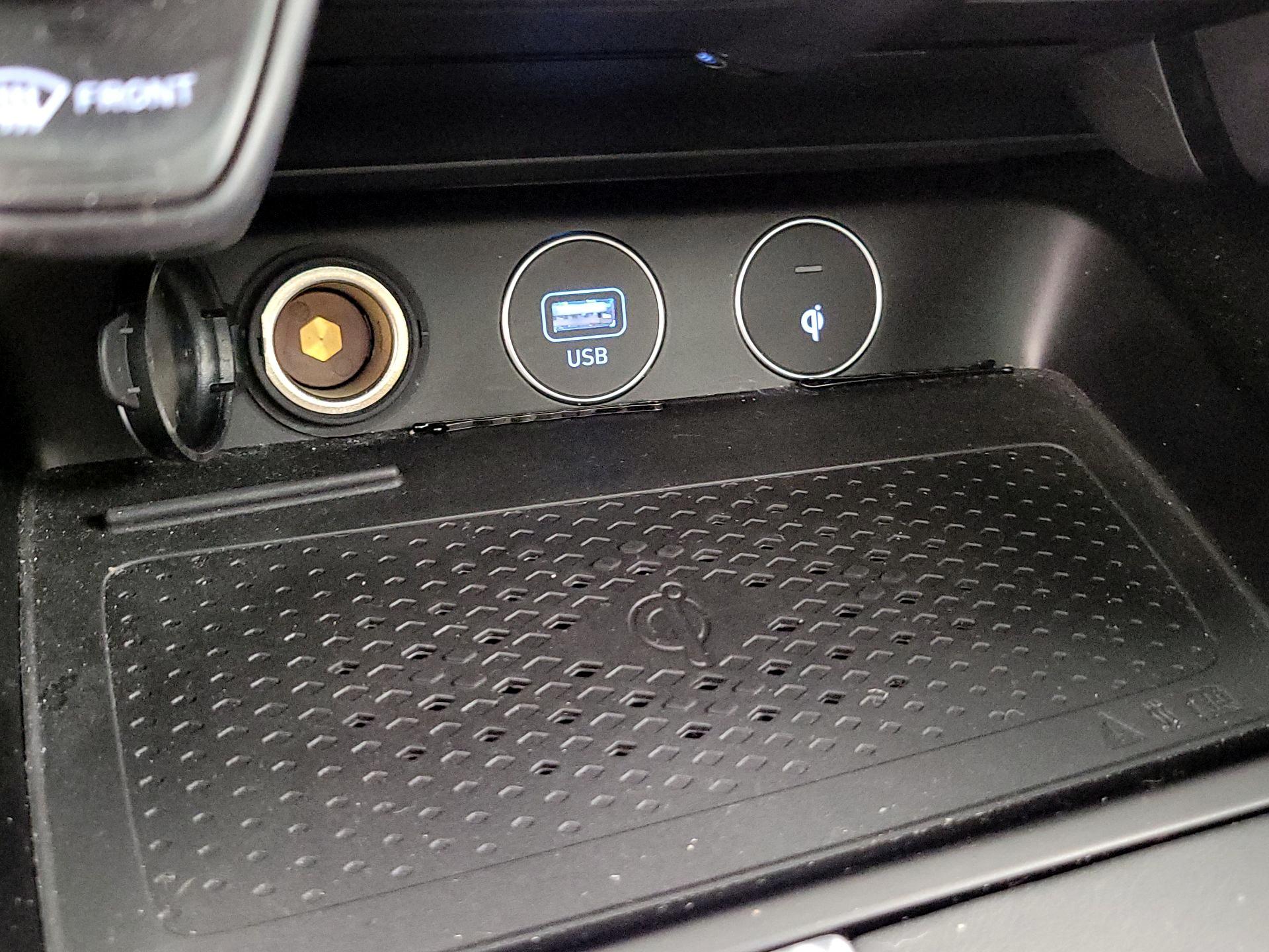 Thumbnail: 2023 Genesis G70 - 19