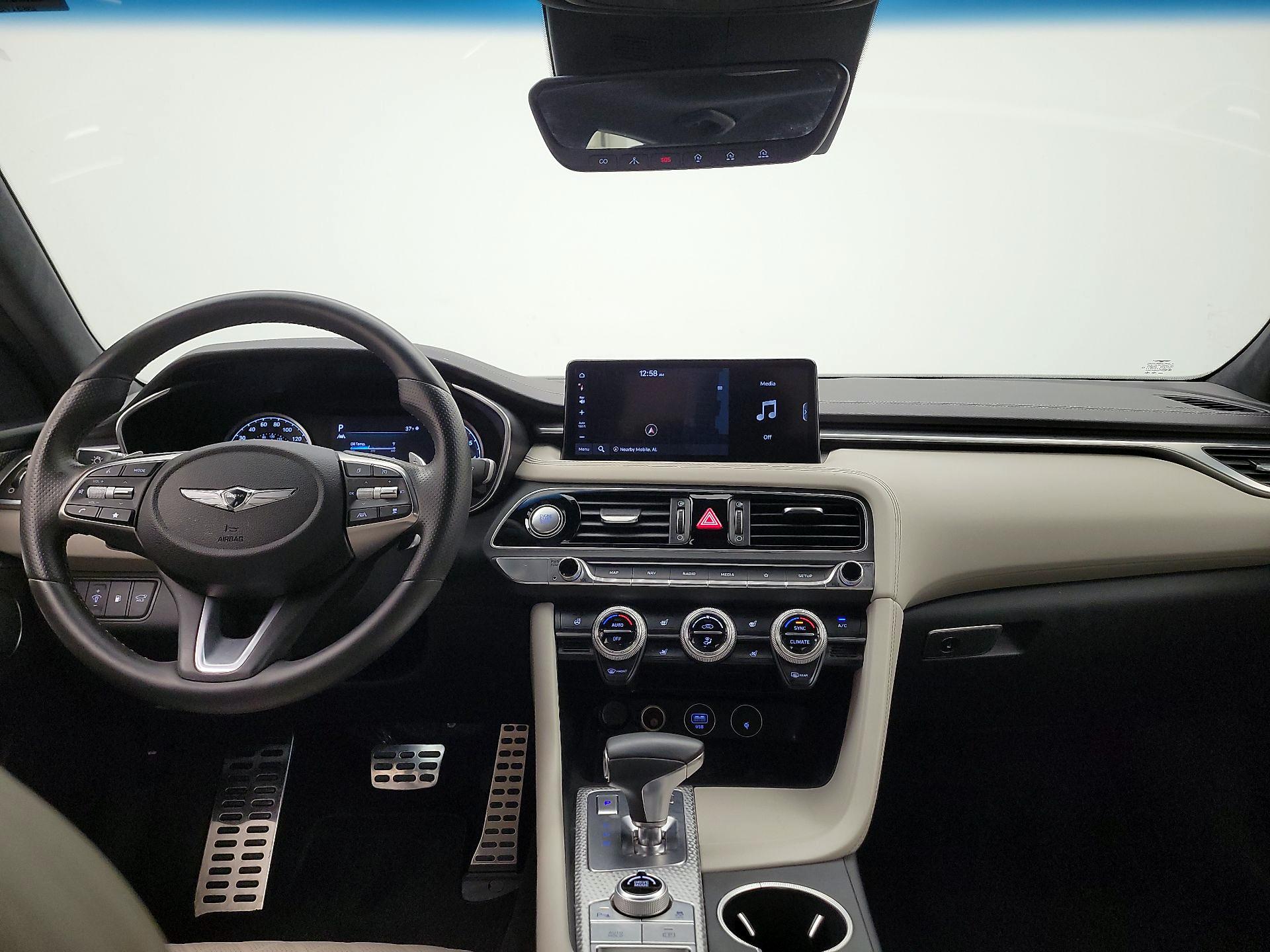 Thumbnail: 2023 Genesis G70 - 9