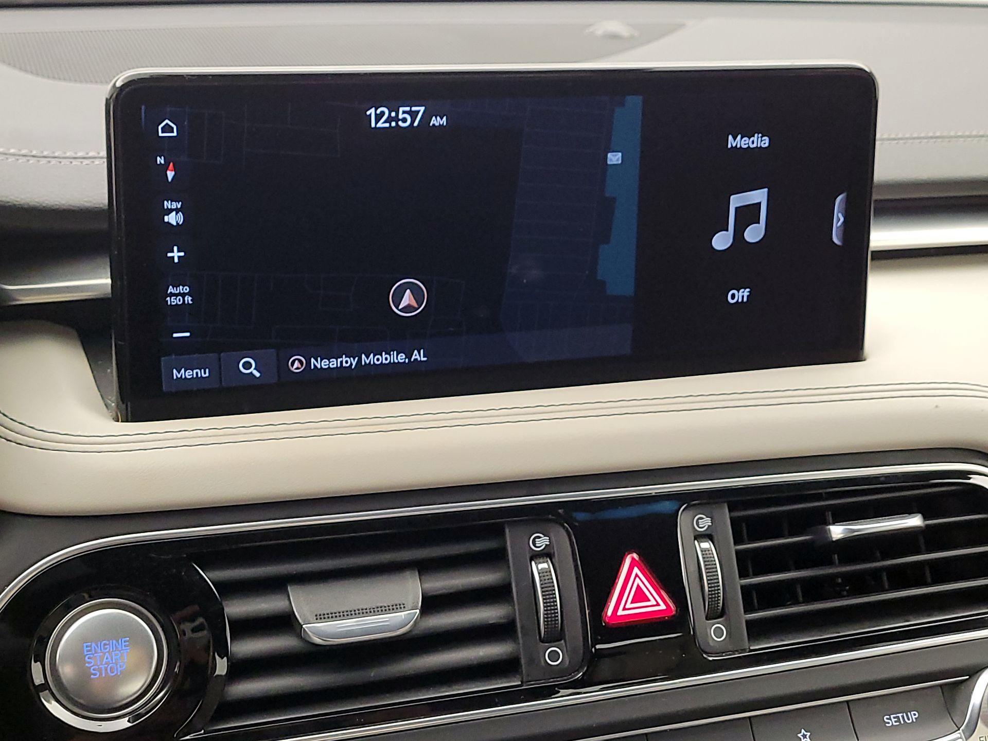 Thumbnail: 2023 Genesis G70 - 15