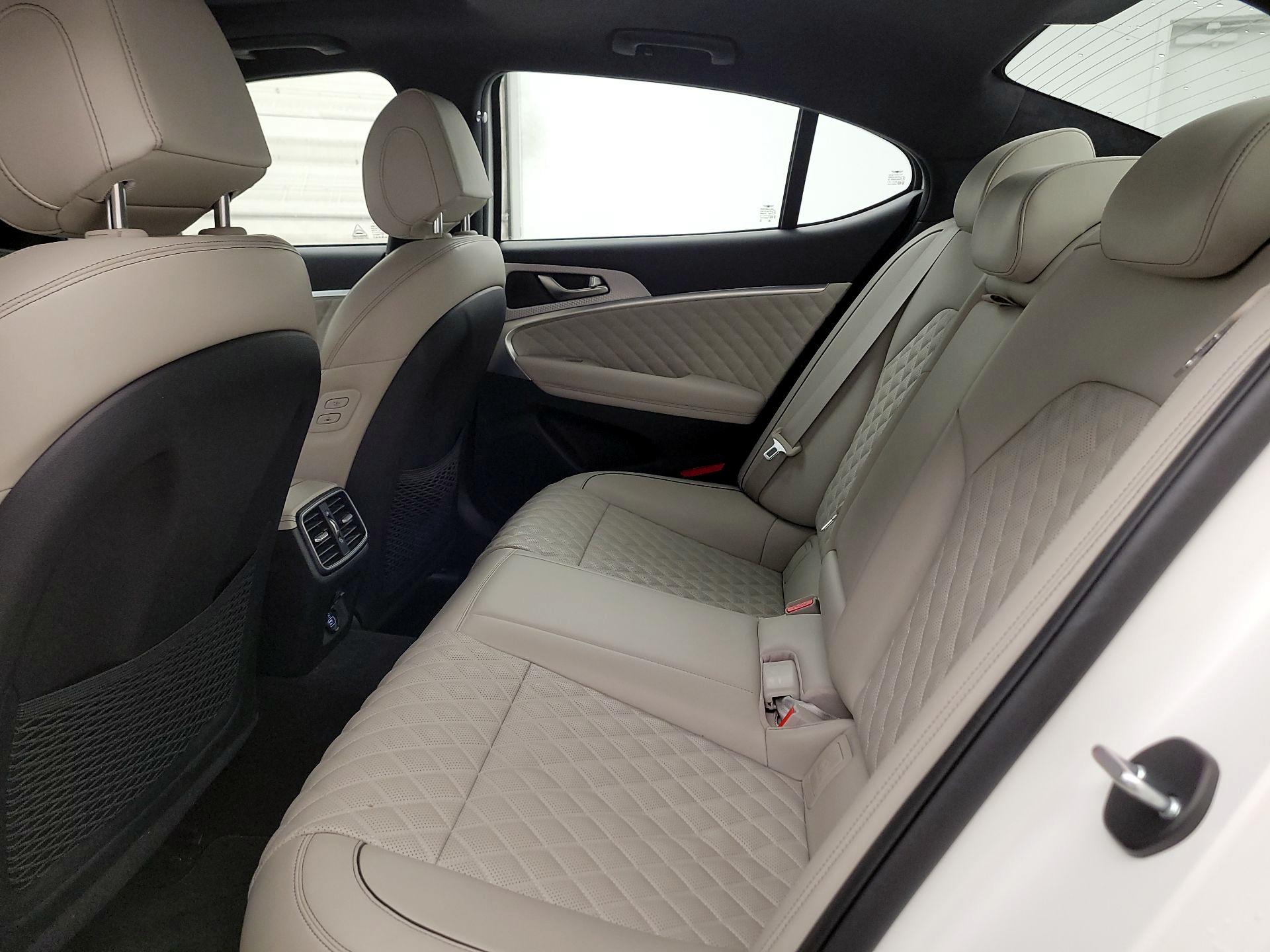 Thumbnail: 2023 Genesis G70 - 19