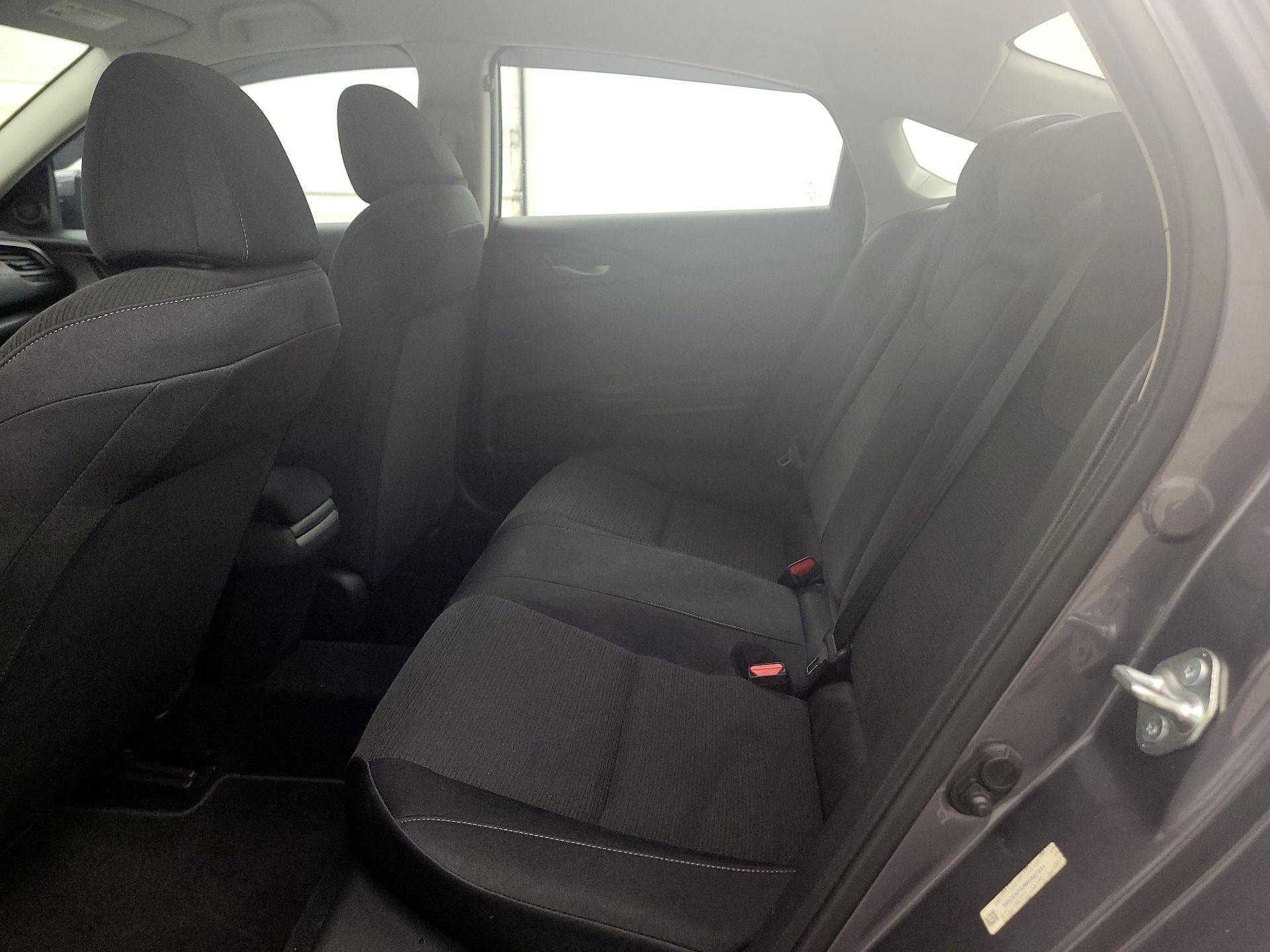 Thumbnail: 2021 Honda Insight - 19