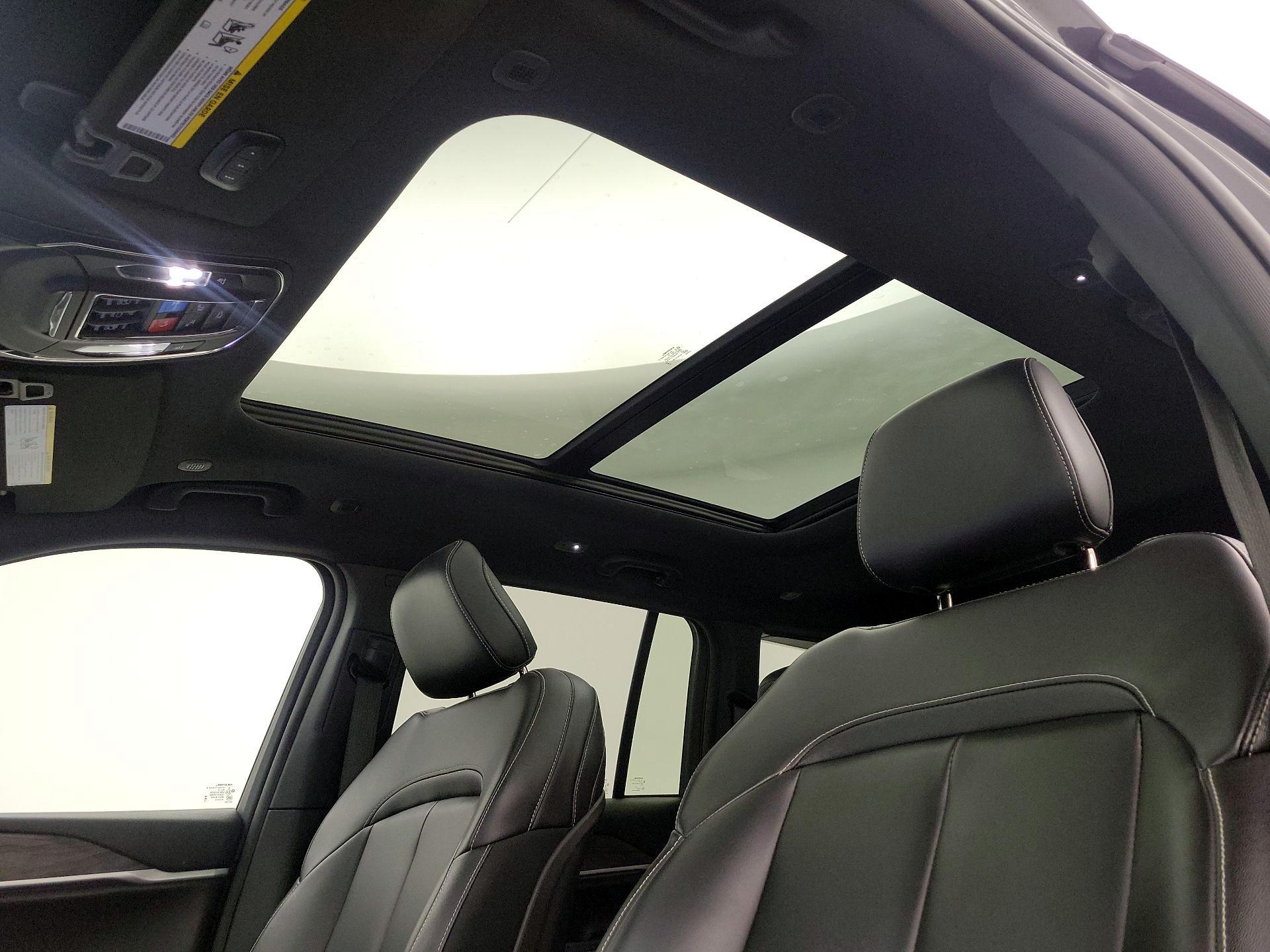 Thumbnail: 2024 Jeep Grand Cherokee - 20