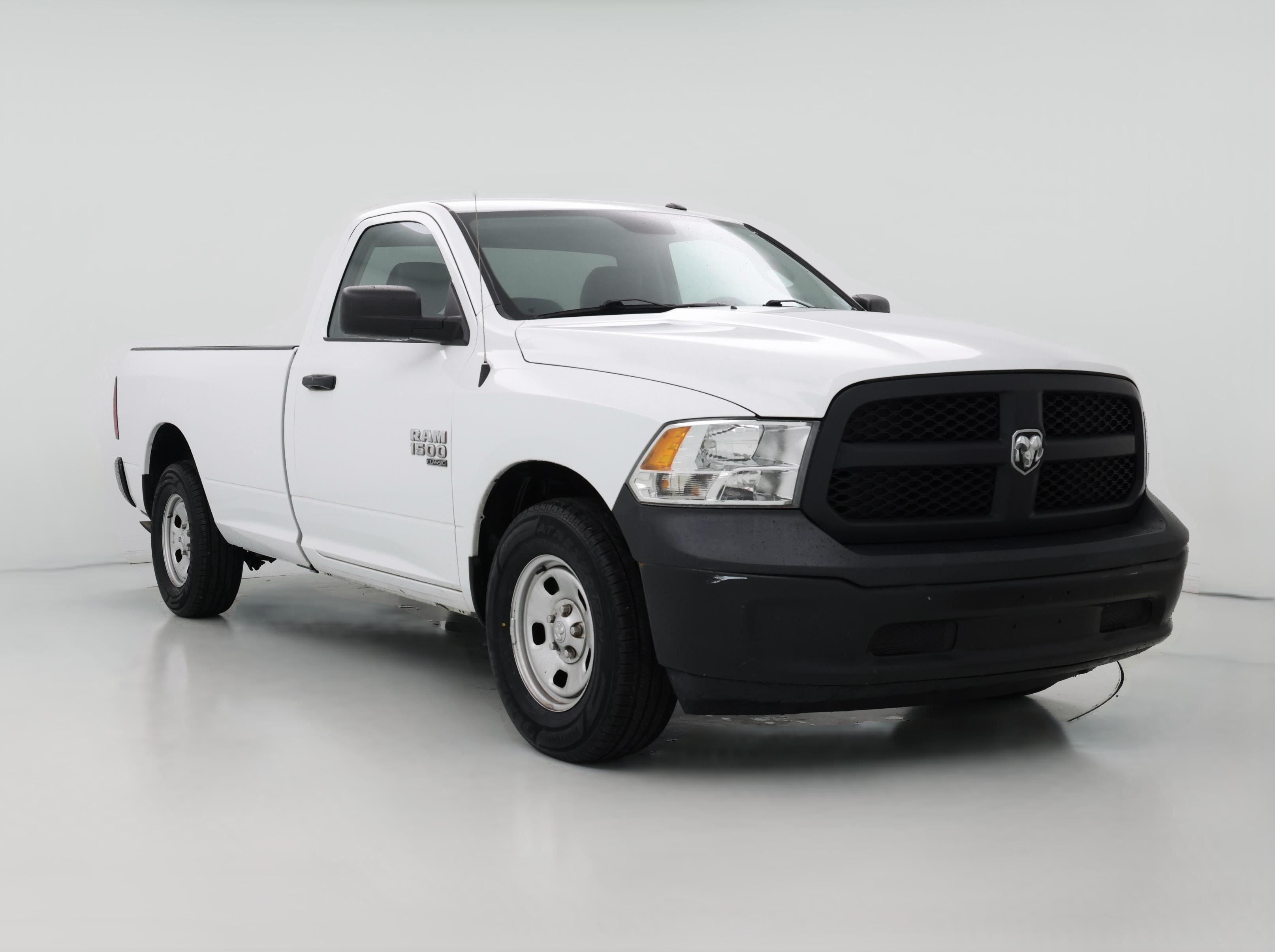 Thumbnail: 2022 RAM 1500 Classic - 1