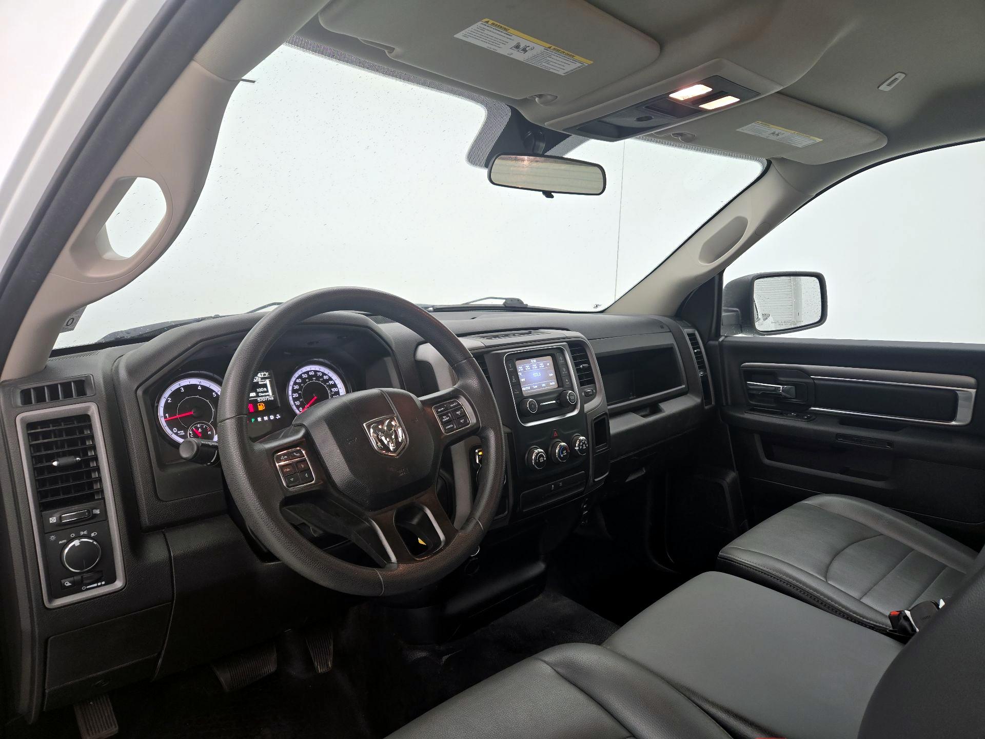 Thumbnail: 2022 RAM 1500 Classic - 9