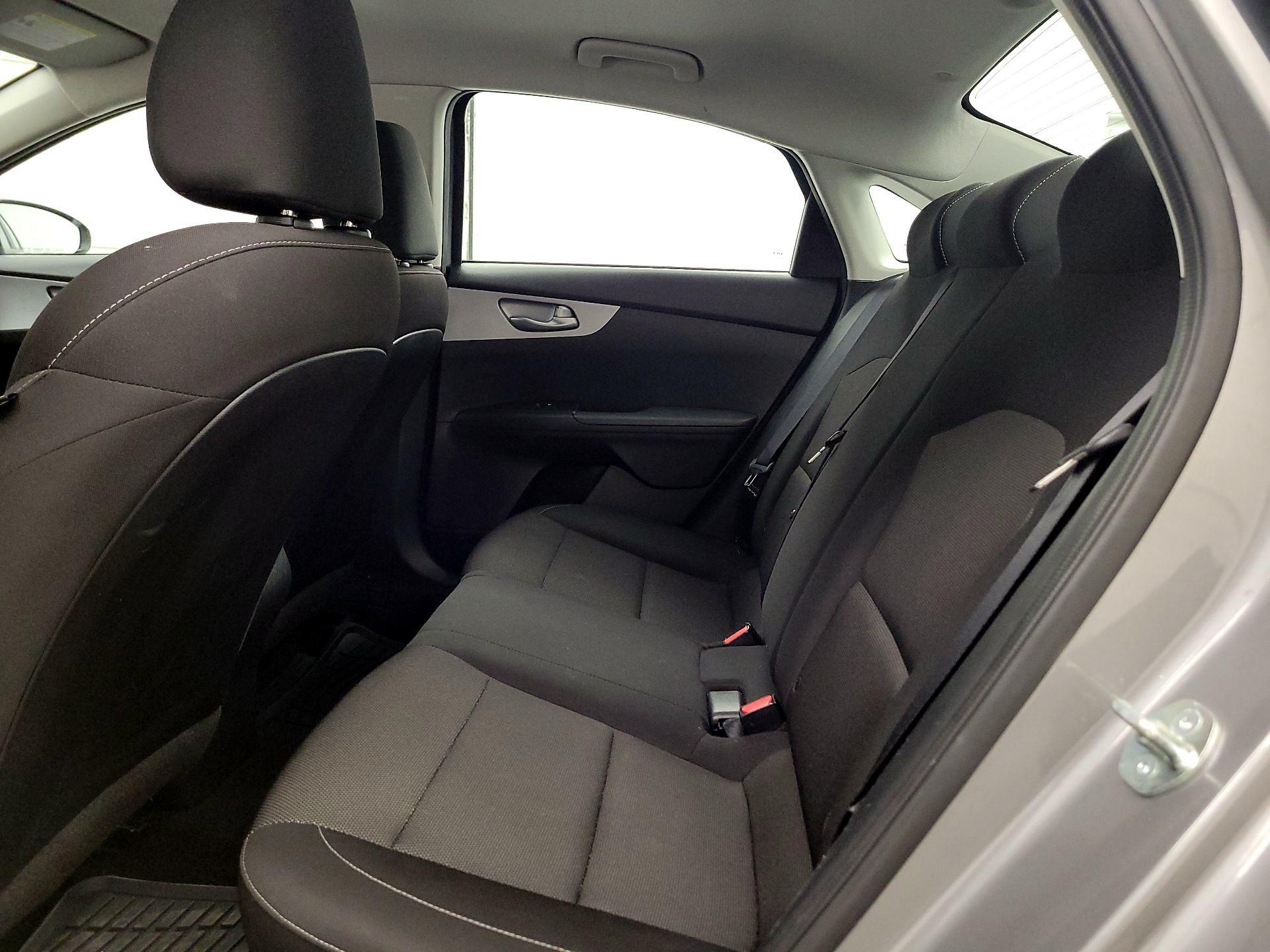 Thumbnail: 2023 Kia Forte - 19