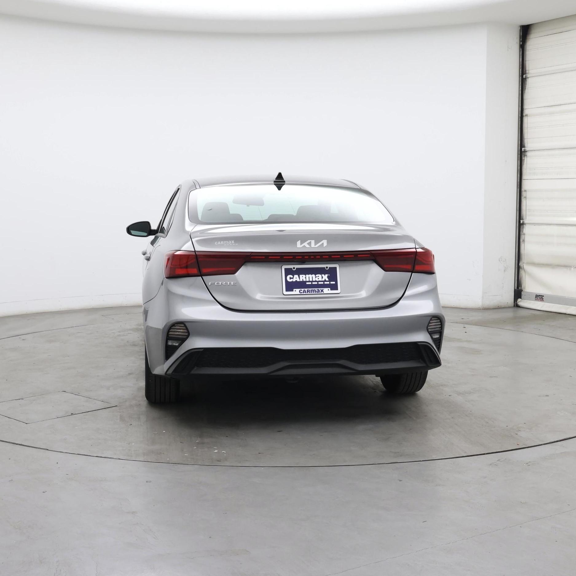 Thumbnail: 2023 Kia Forte - 6