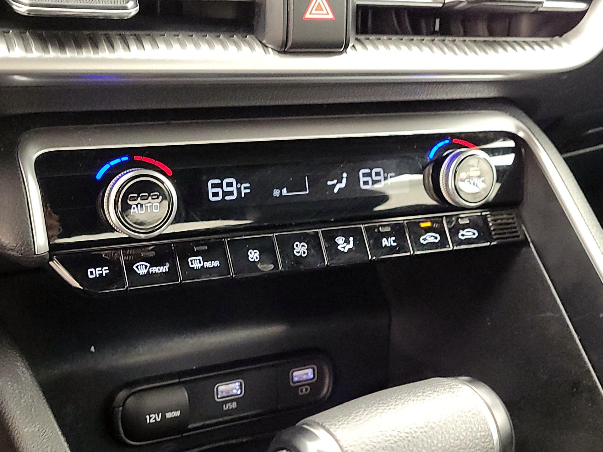 Thumbnail: 2022 Kia K5 - 16