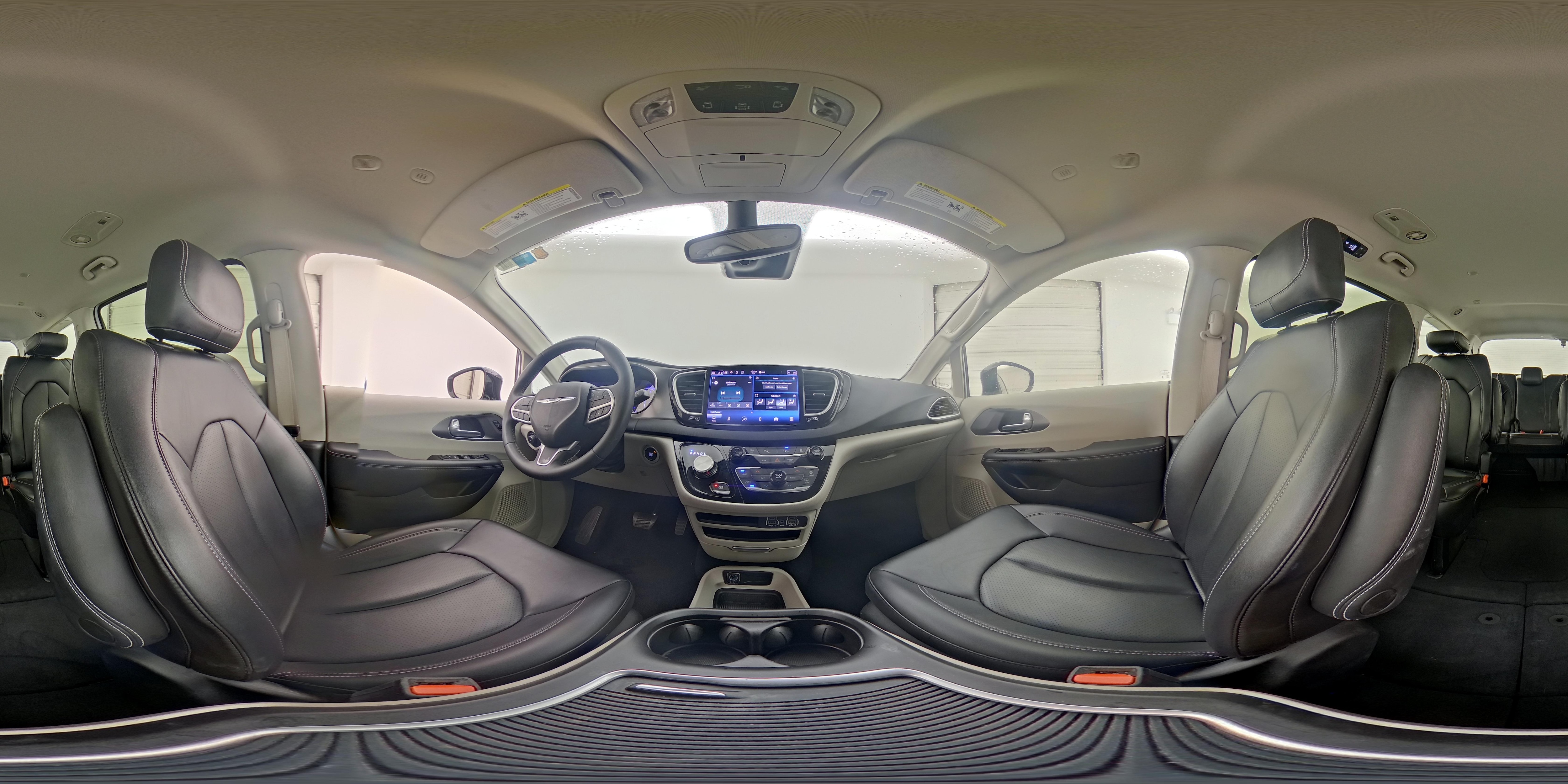 2024 Chrysler Pacifica Touring L - Photo 25