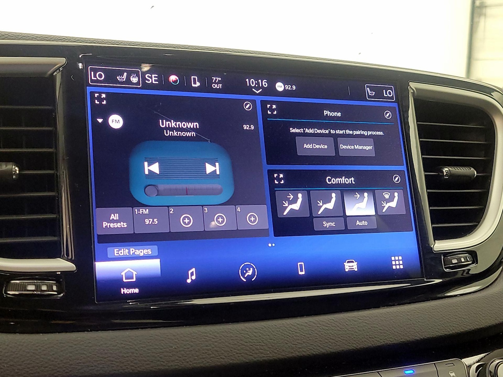 2024 Chrysler Pacifica Touring L - Photo 16