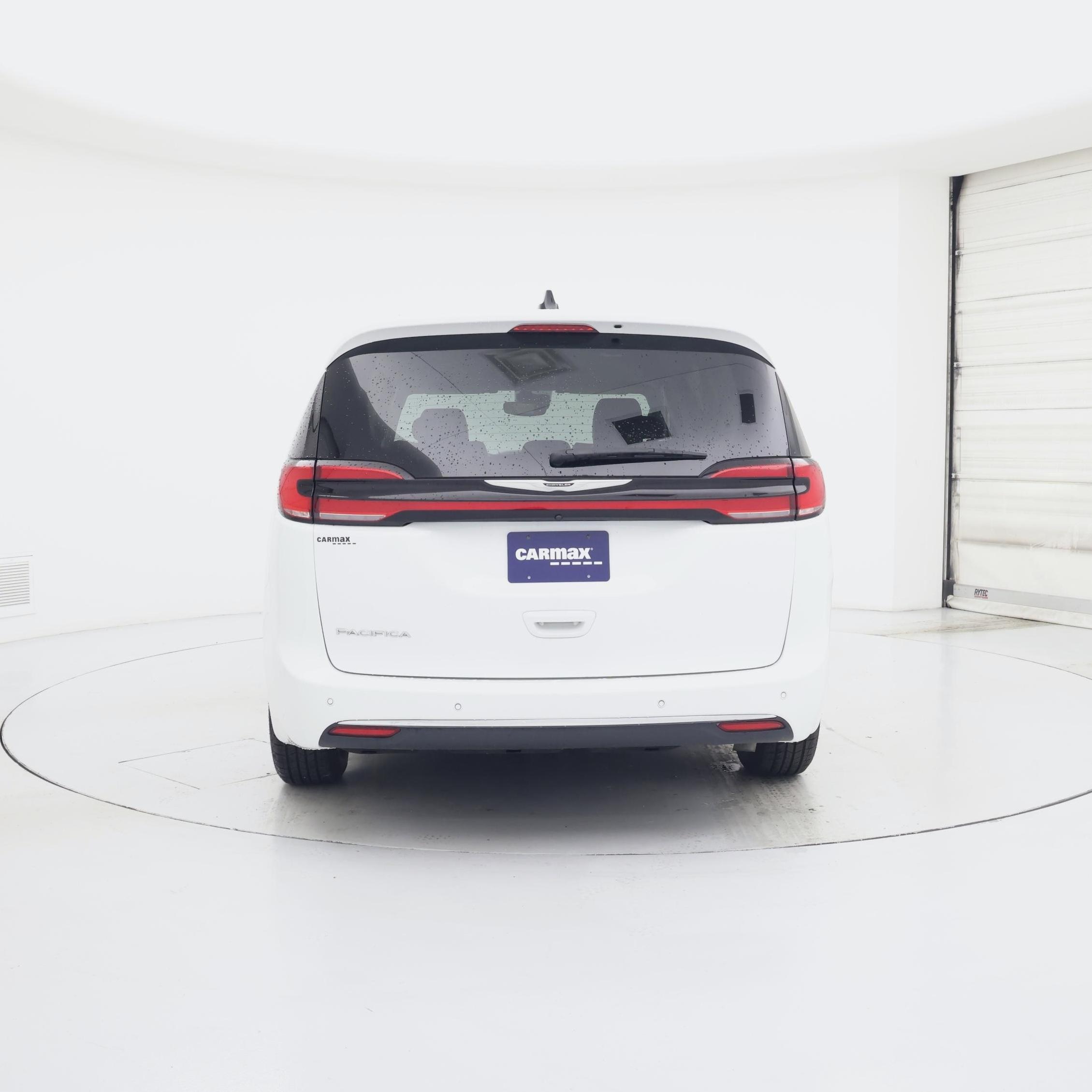 Thumbnail: 2024 Chrysler Pacifica - 6