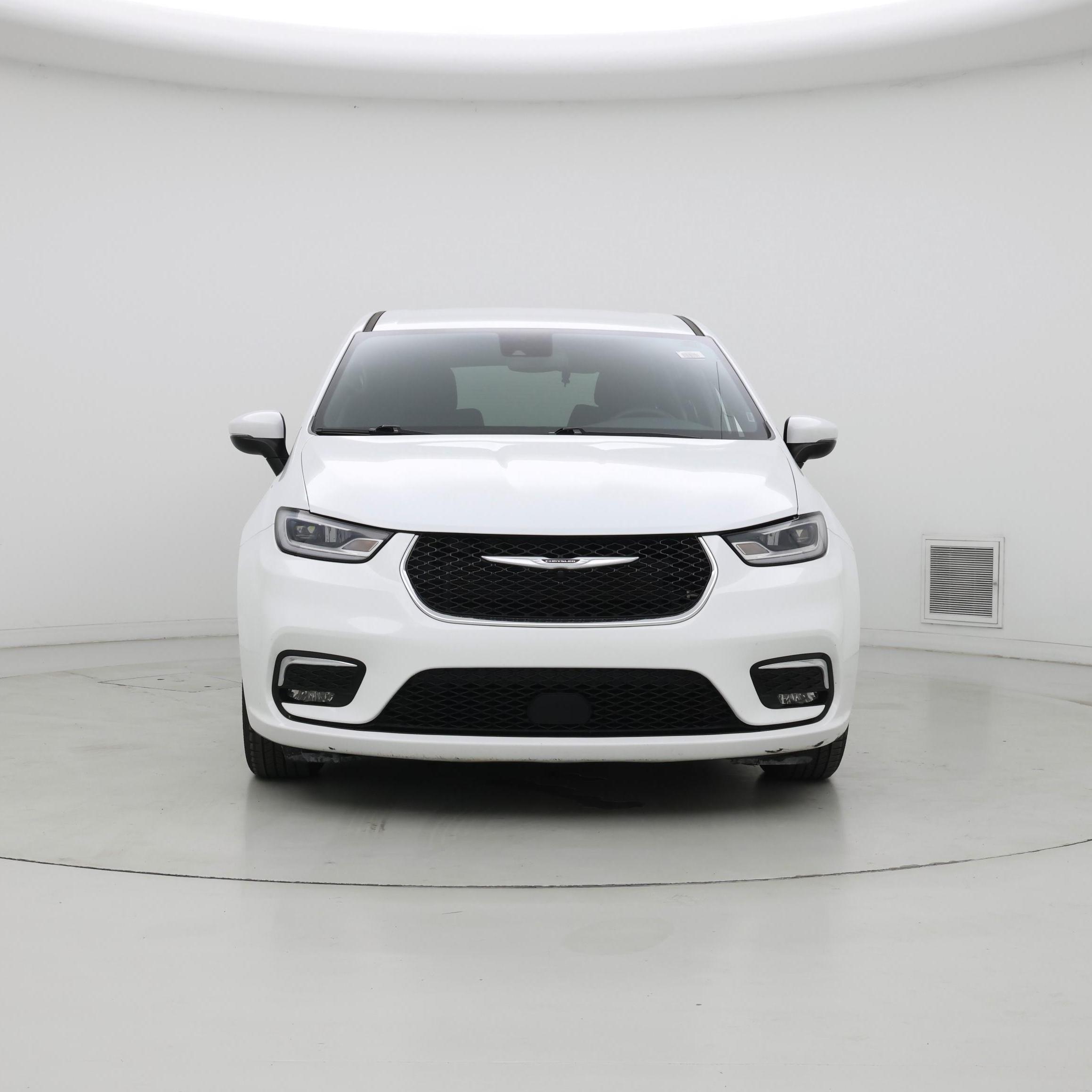 Thumbnail: 2023 Chrysler Pacifica - 5