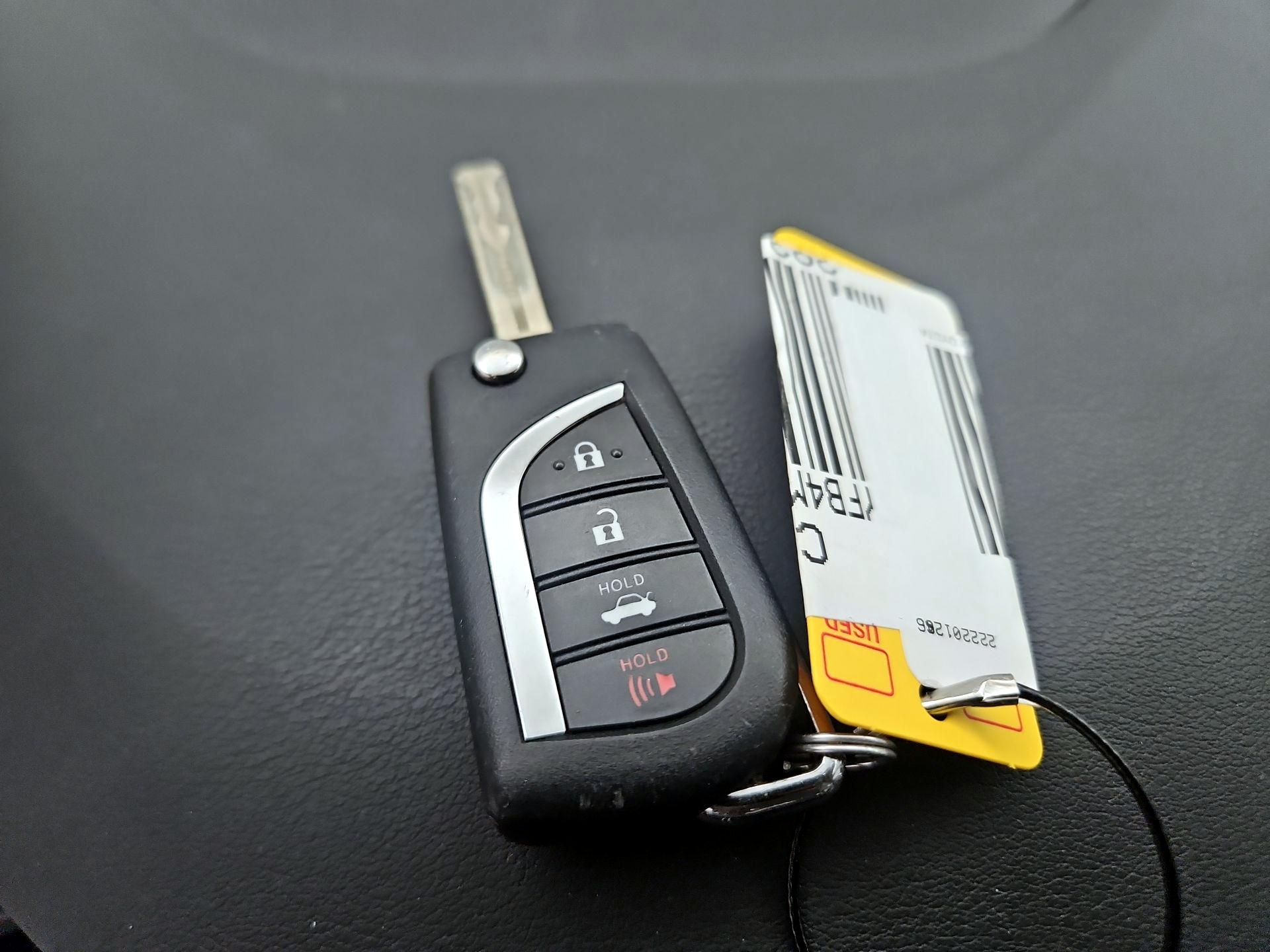 Thumbnail: 2024 Toyota Corolla - 20