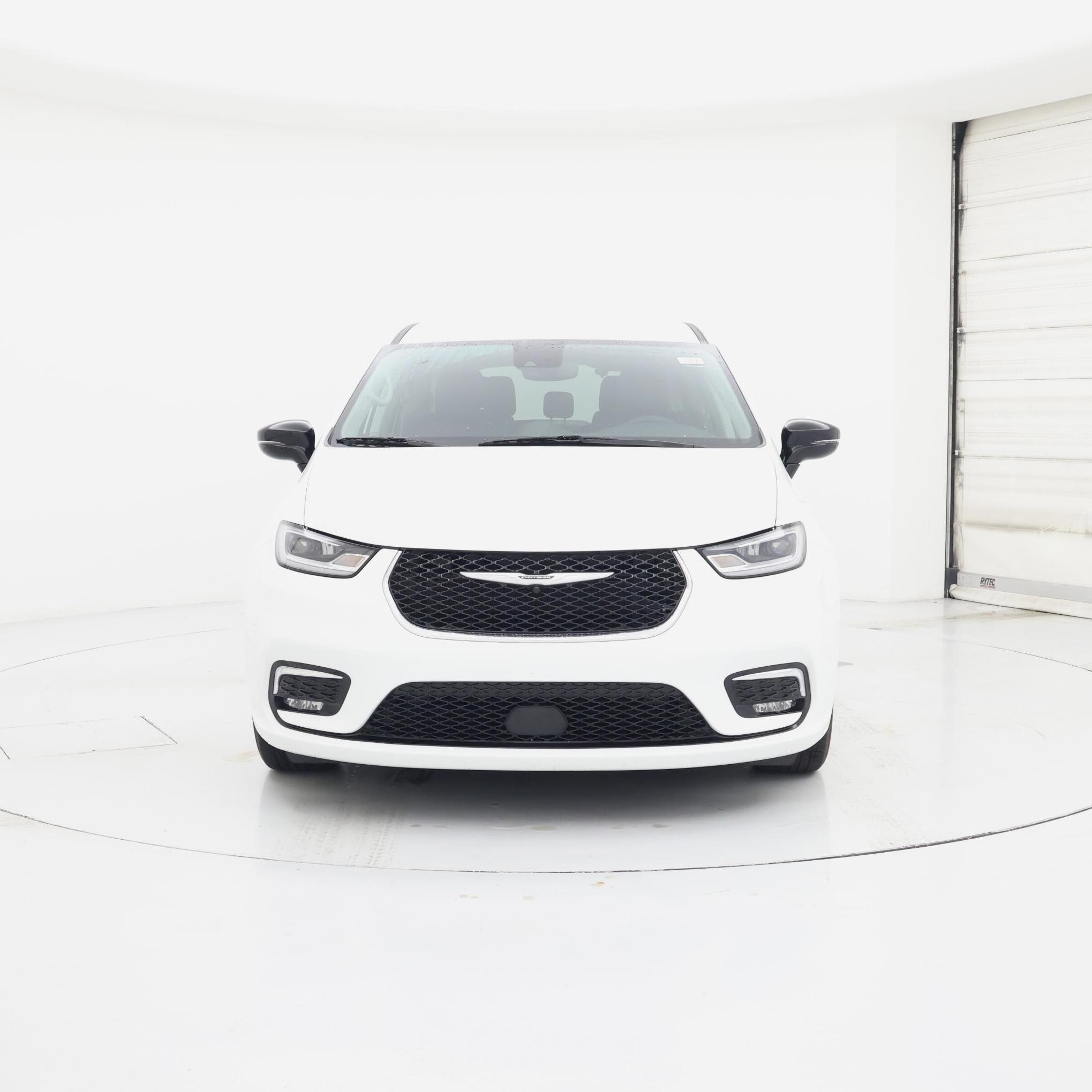 Thumbnail: 2024 Chrysler Pacifica - 5