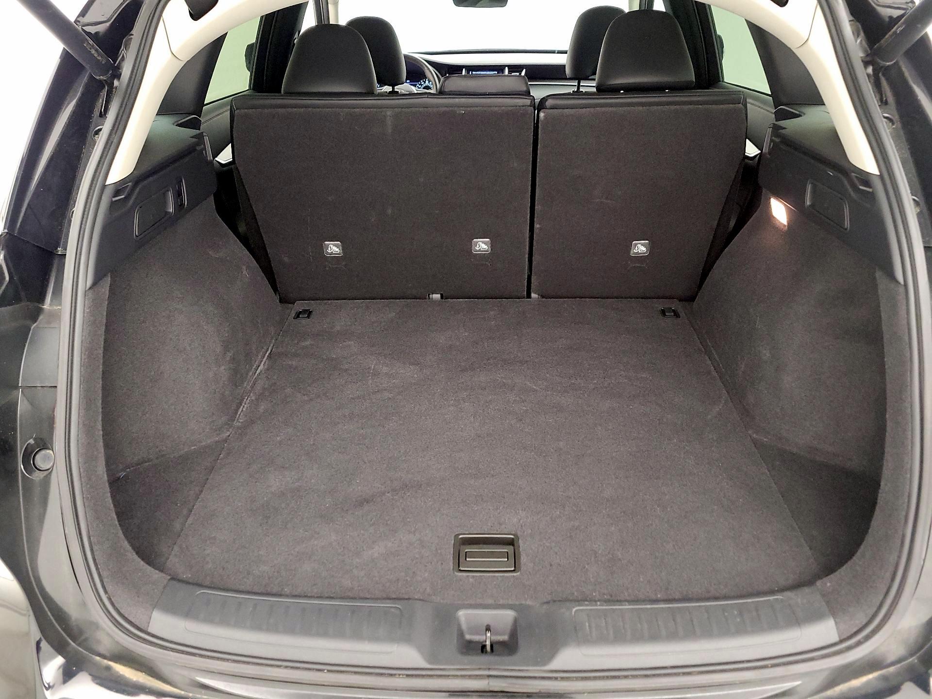 Thumbnail: 2023 INFINITI QX50 - 17