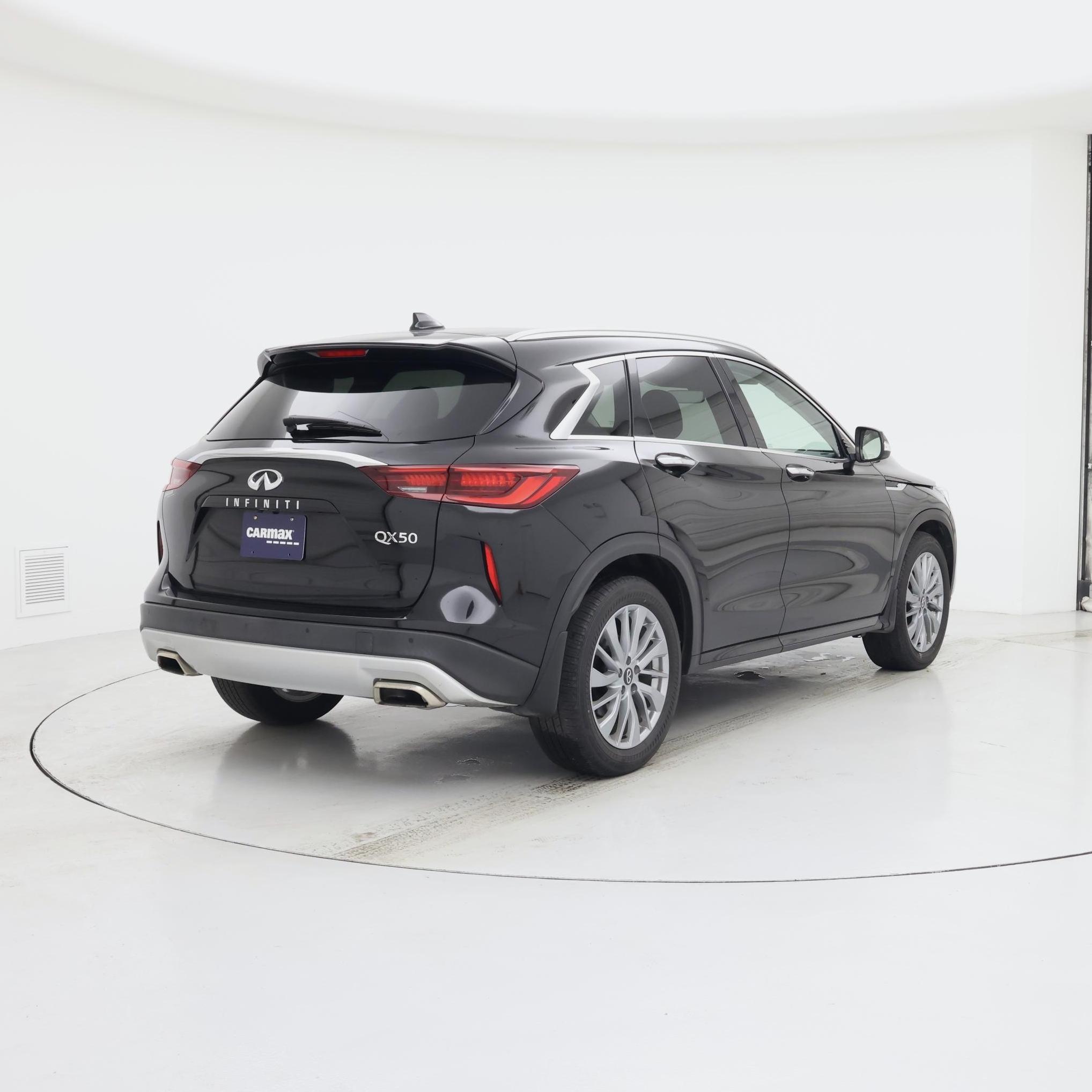 Thumbnail: 2023 INFINITI QX50 - 8