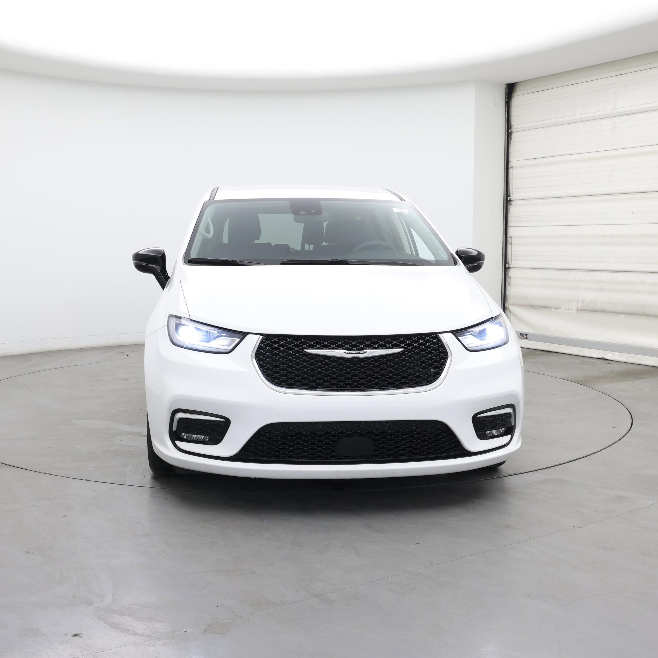 Thumbnail: 2024 Chrysler Pacifica - 5