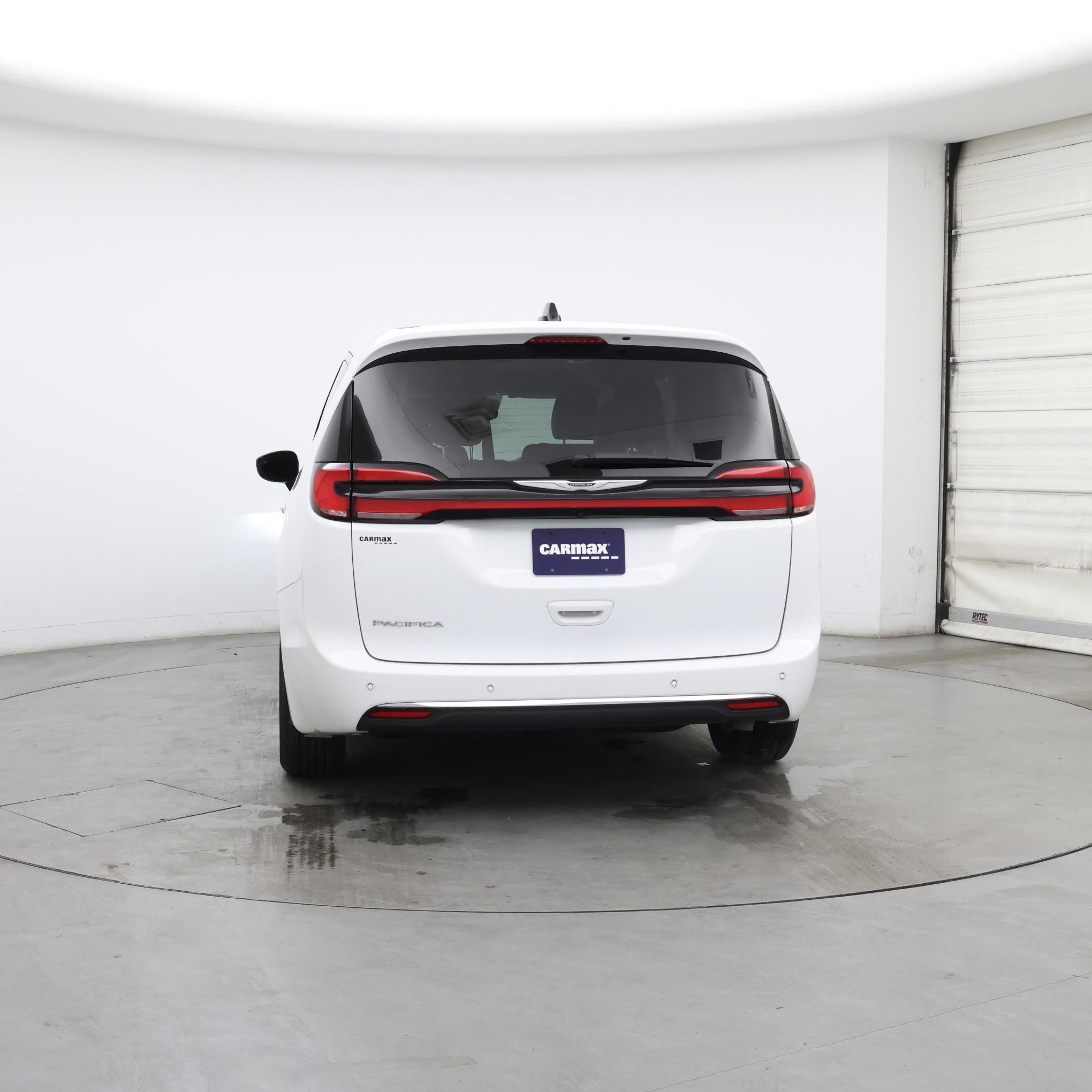 Thumbnail: 2024 Chrysler Pacifica - 6