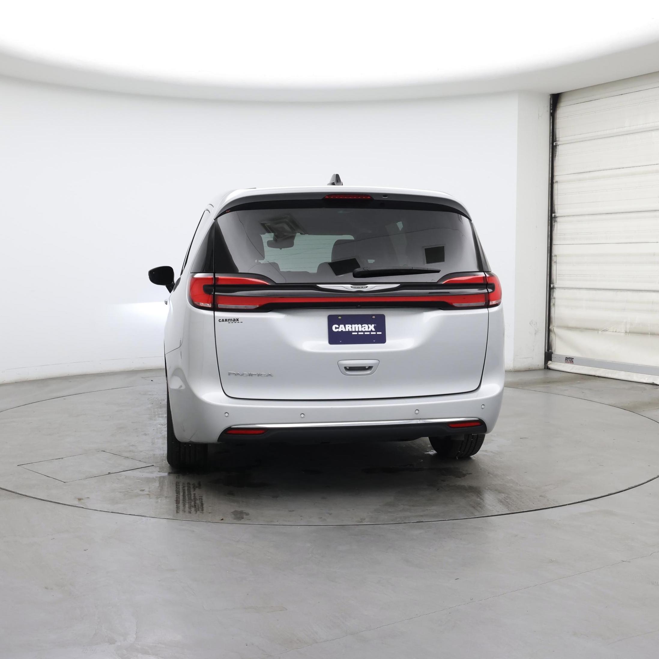 Thumbnail: 2024 Chrysler Pacifica - 6