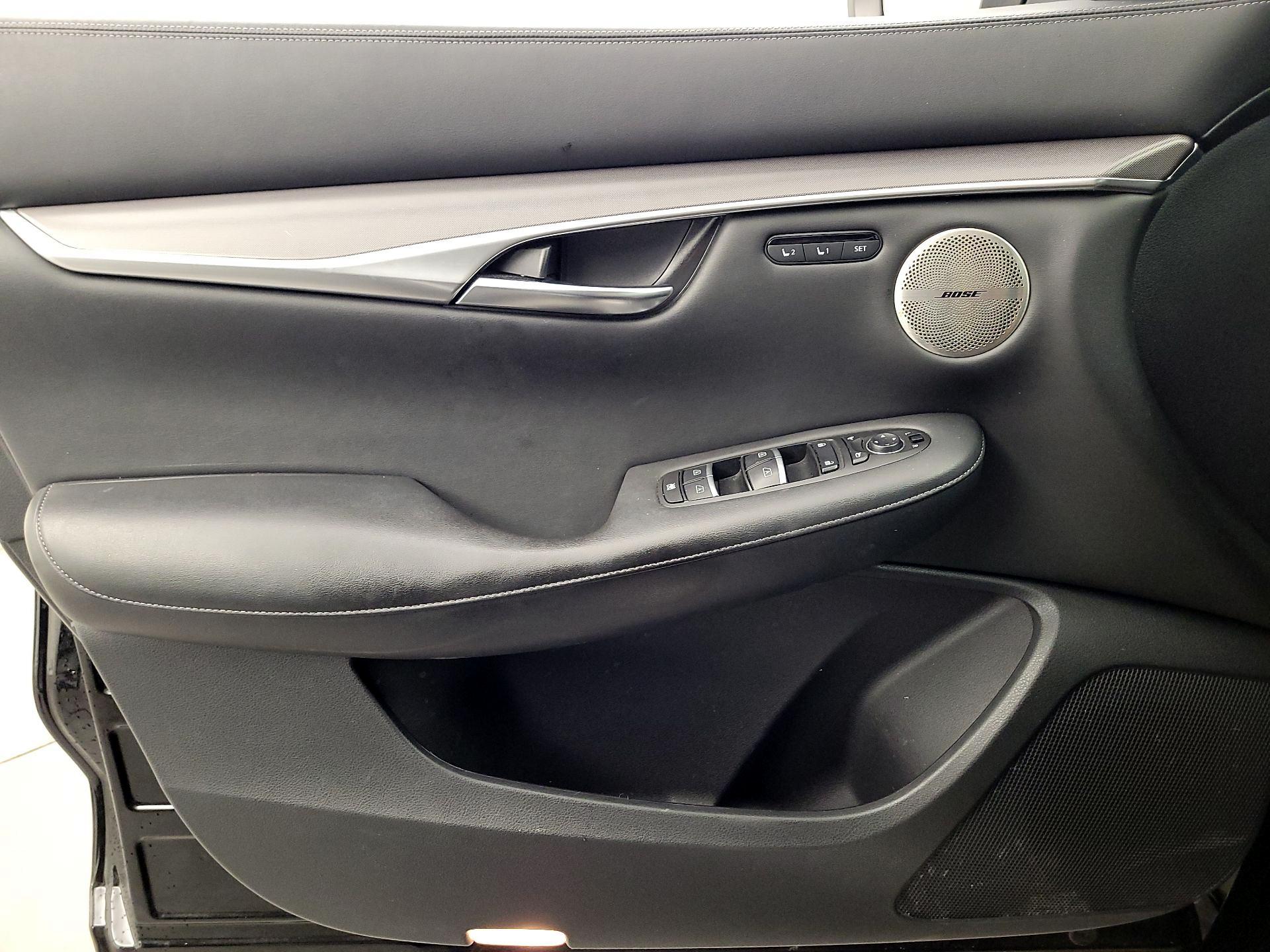 Thumbnail: 2023 INFINITI QX50 - 12