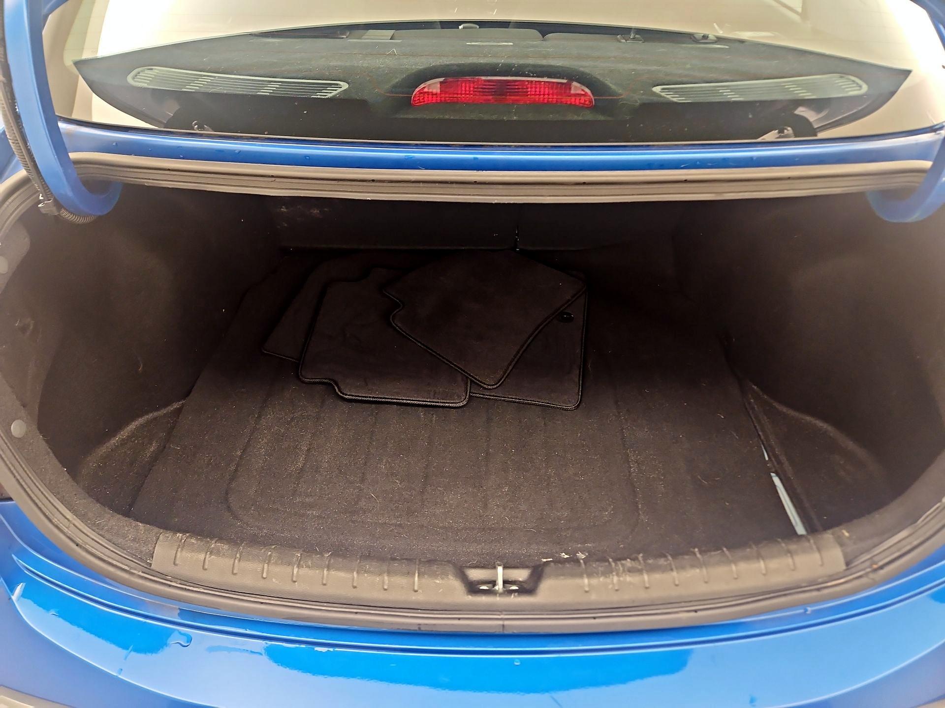 Thumbnail: 2023 Kia Rio - 20