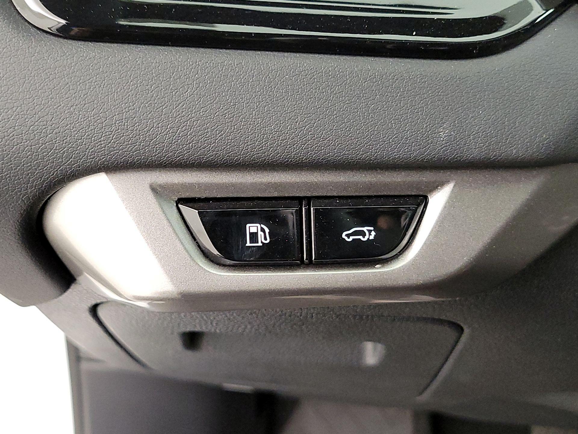 Thumbnail: 2023 Lexus RX - 13