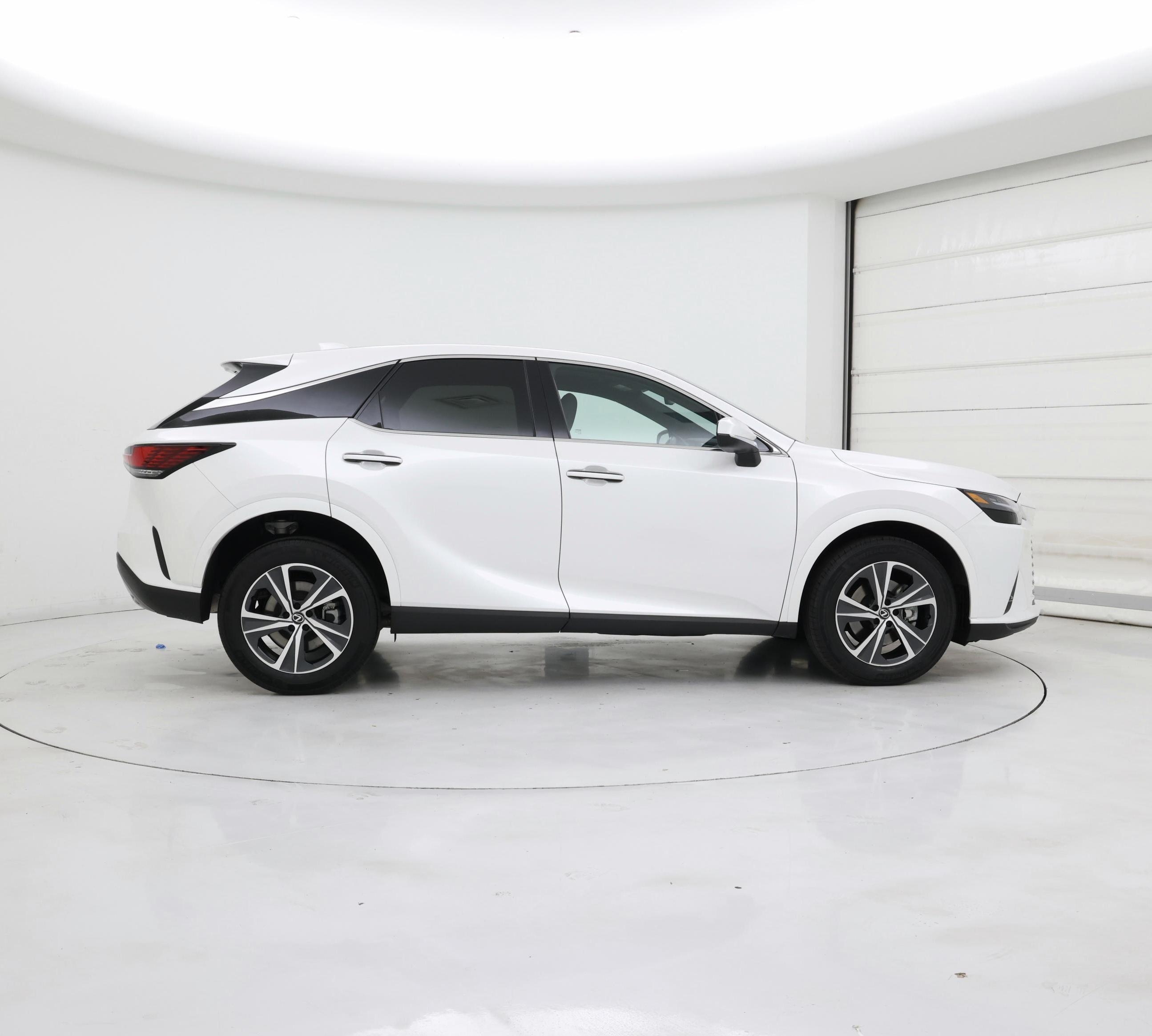 Thumbnail: 2023 Lexus RX - 7