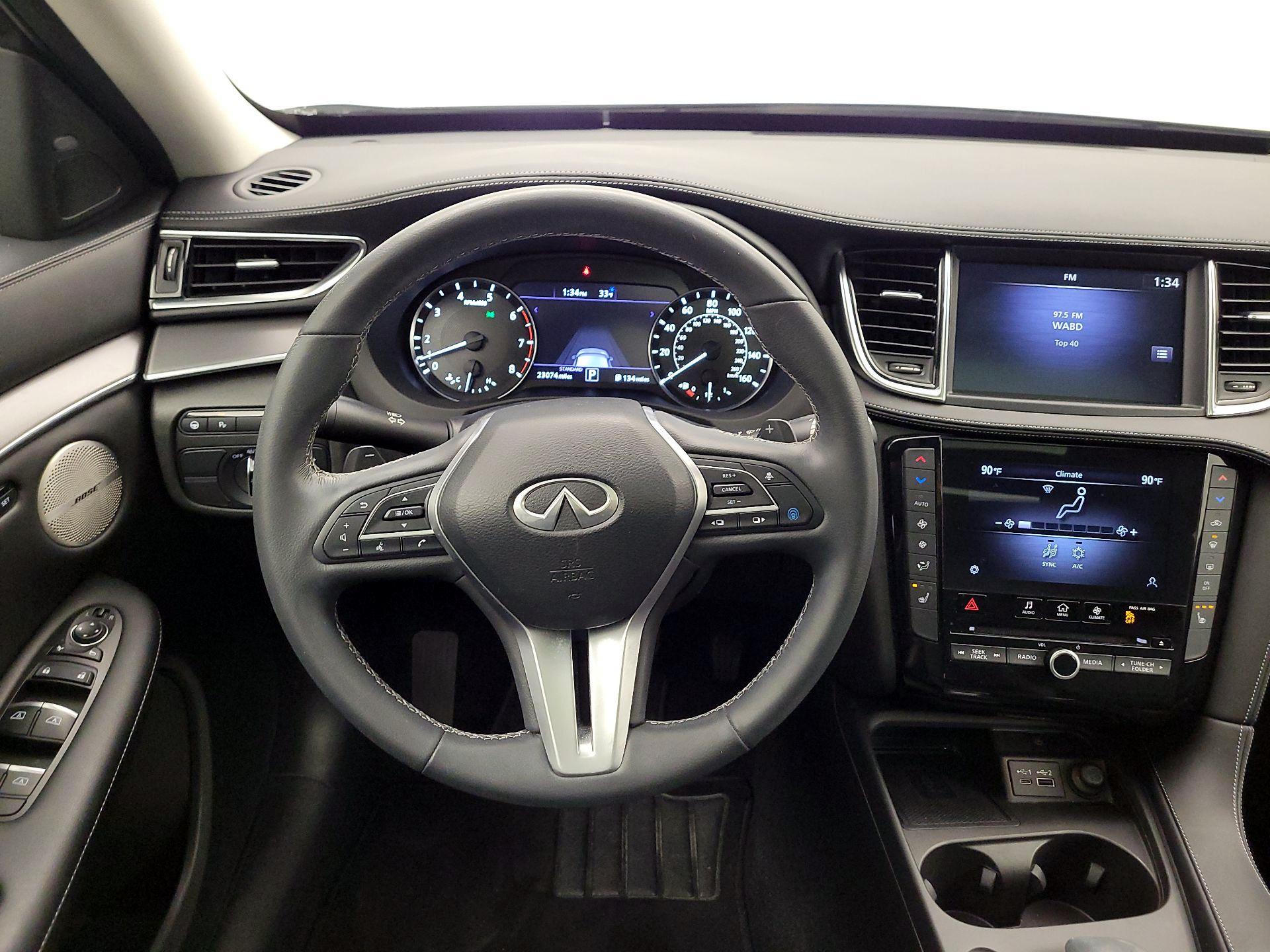 Thumbnail: 2023 INFINITI QX50 - 10