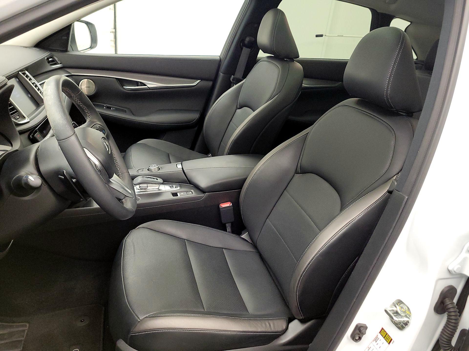 Thumbnail: 2023 INFINITI QX50 - 11