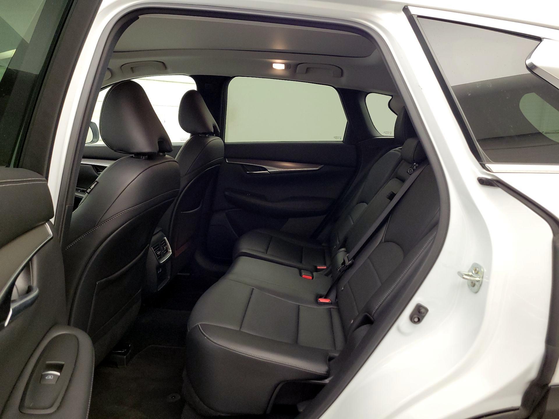 Thumbnail: 2023 INFINITI QX50 - 20