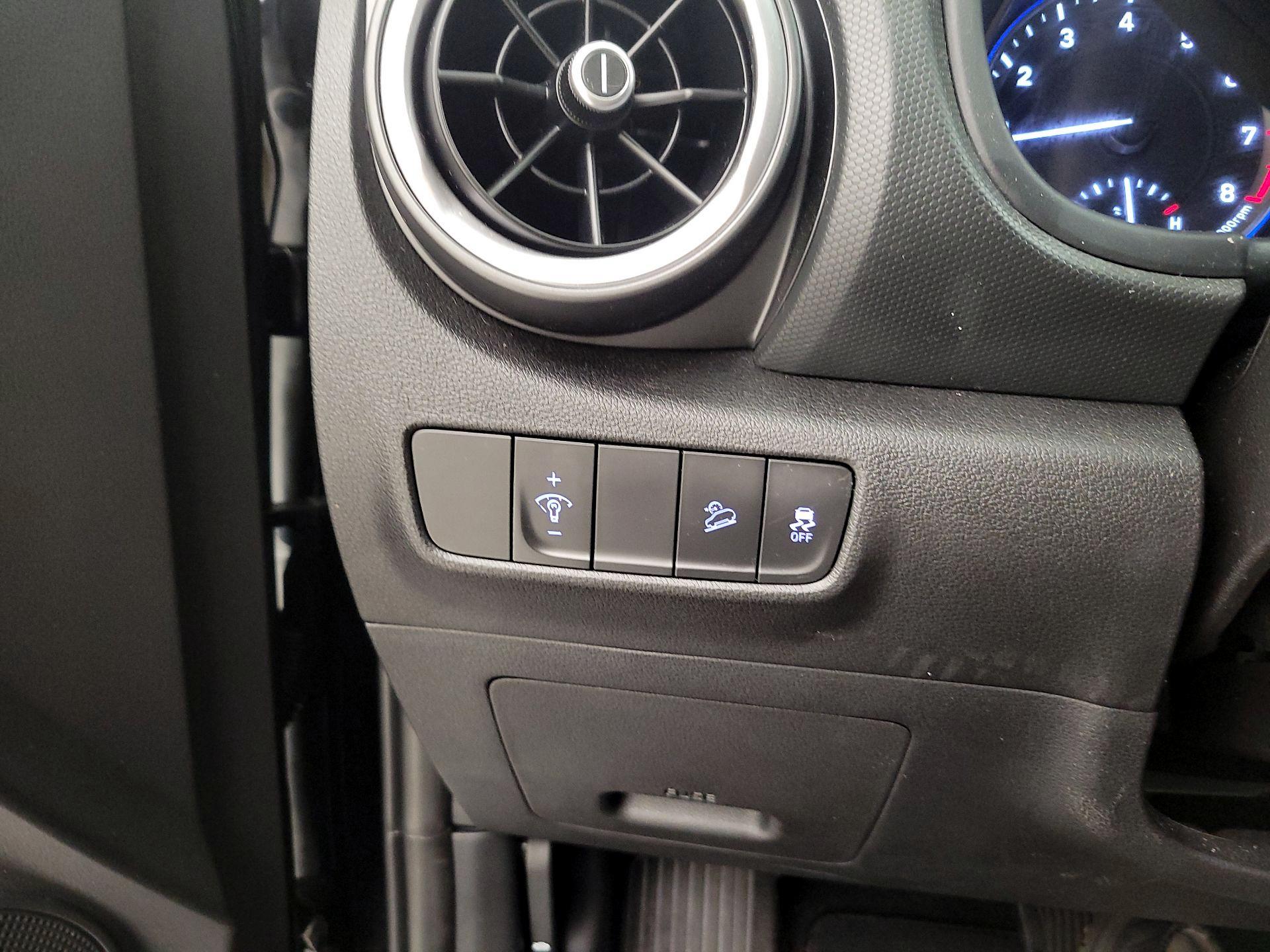 Thumbnail: 2023 Hyundai Kona - 11