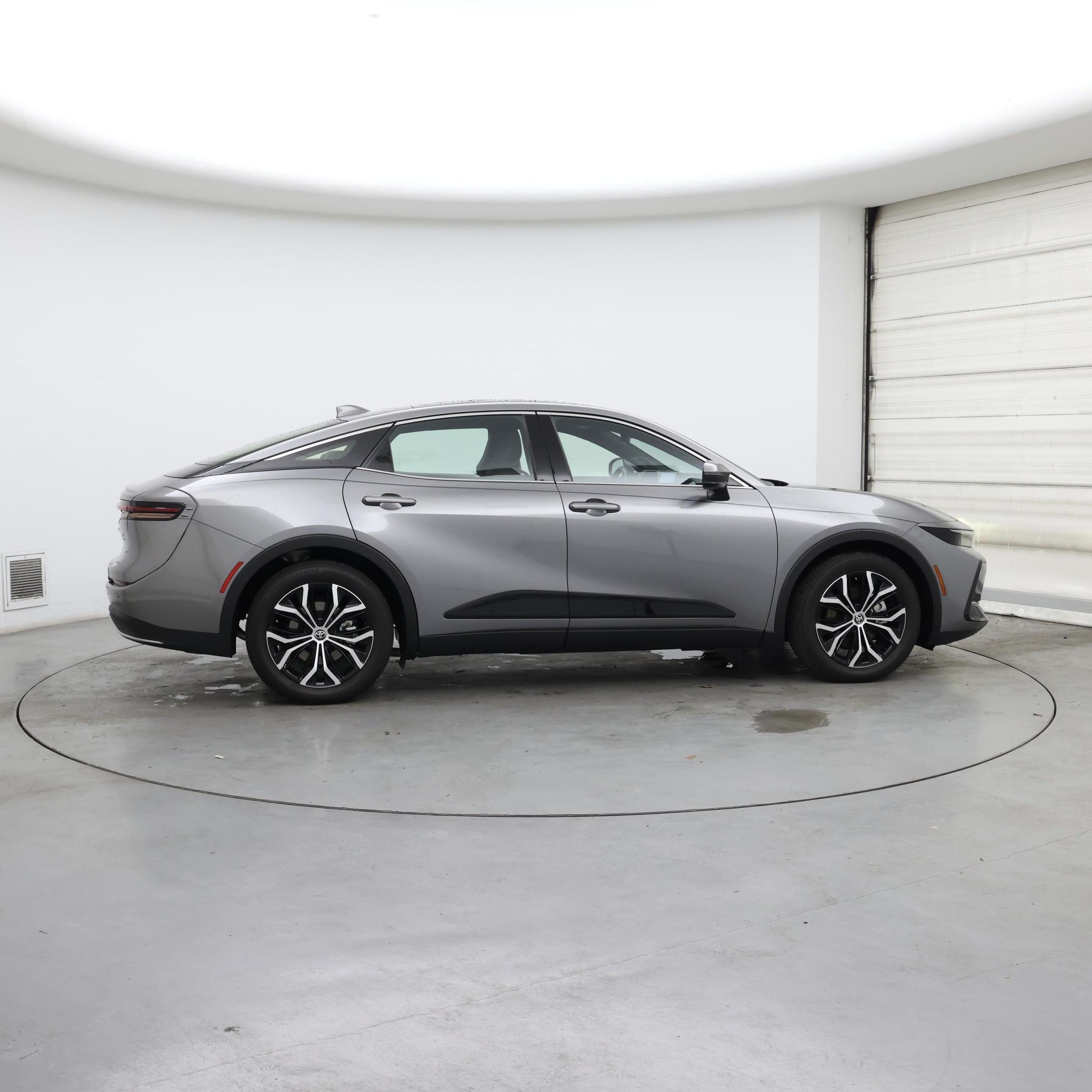 Thumbnail: 2023 Toyota Crown - 7