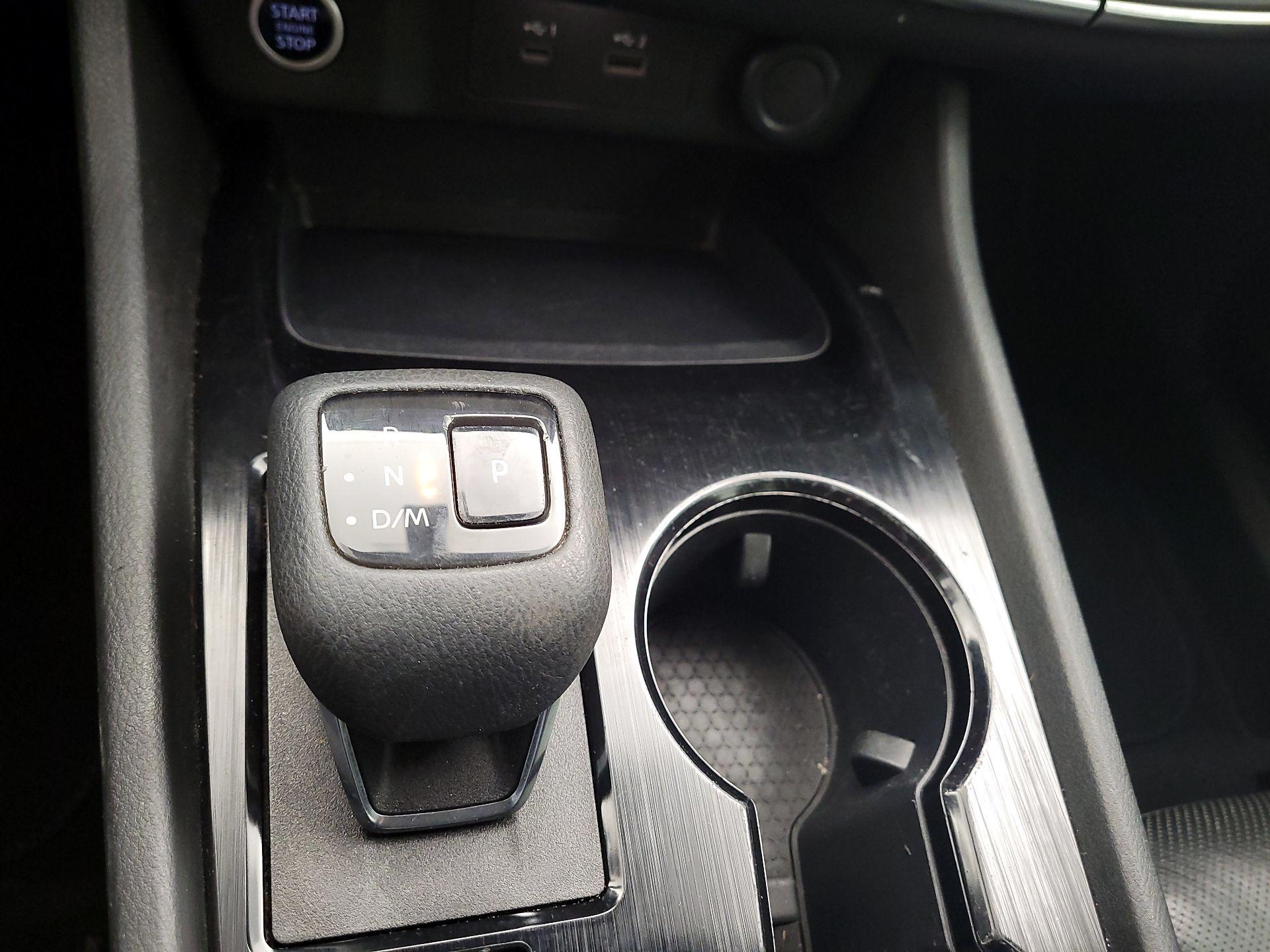 Thumbnail: 2021 Nissan Rogue - 15