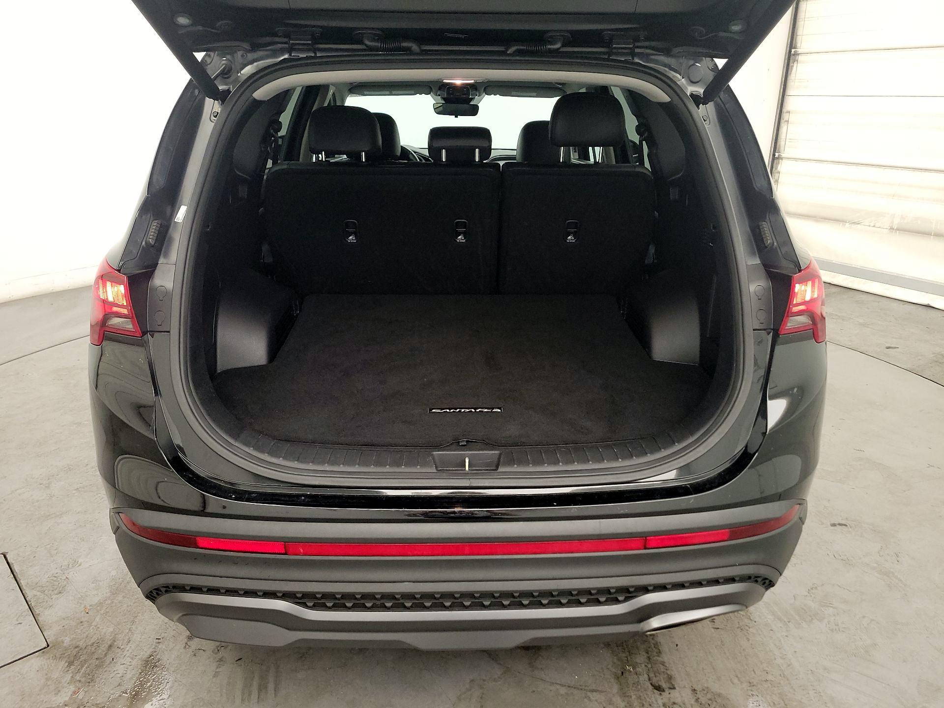 Thumbnail: 2023 Hyundai Santa Fe - 19