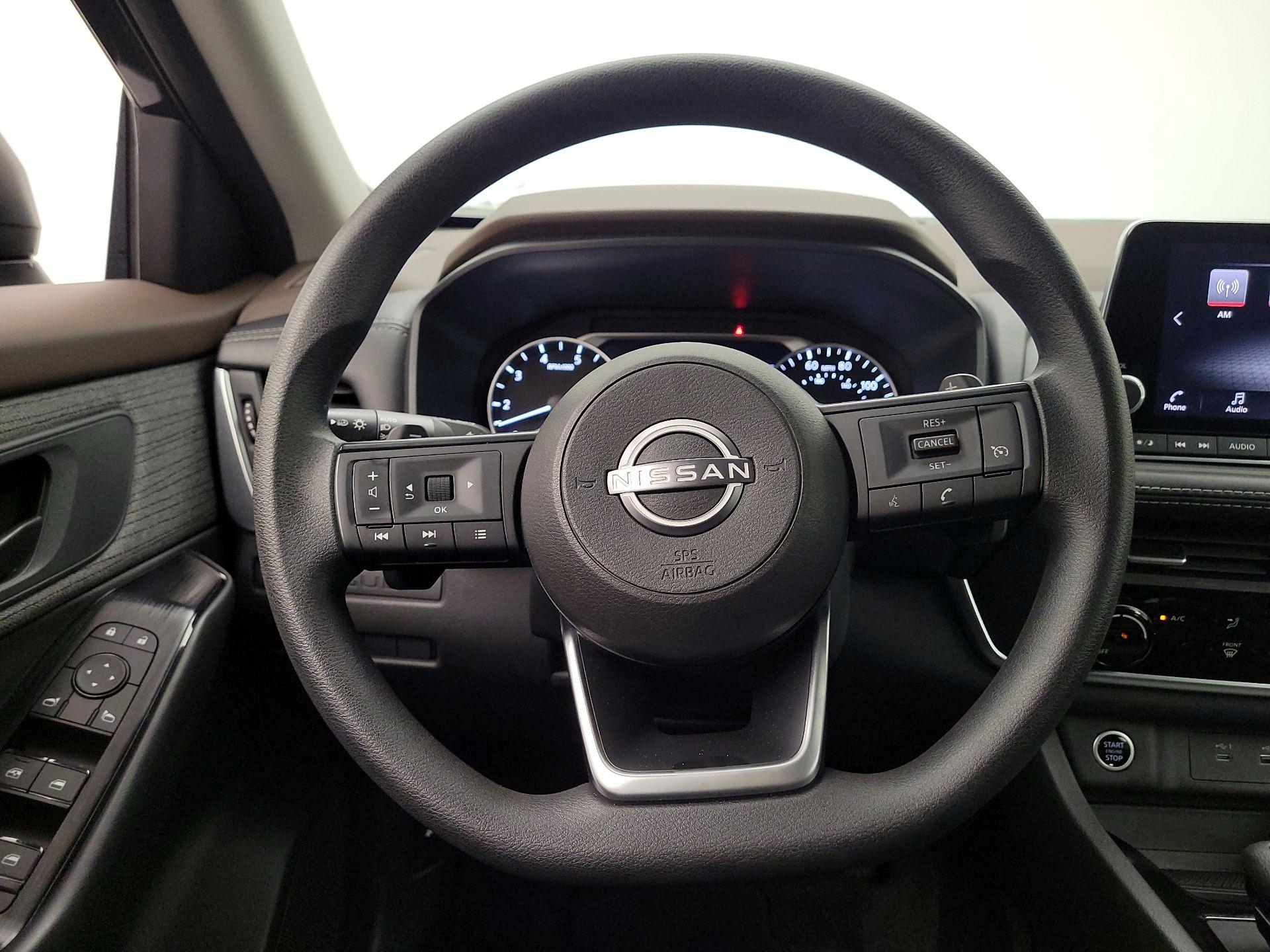 Thumbnail: 2023 Nissan Rogue - 10