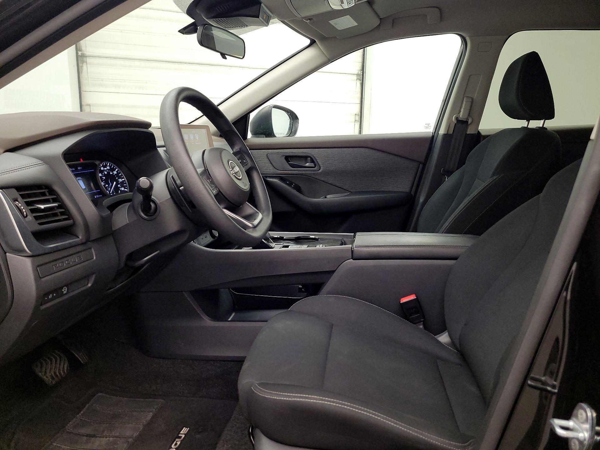 Thumbnail: 2023 Nissan Rogue - 11