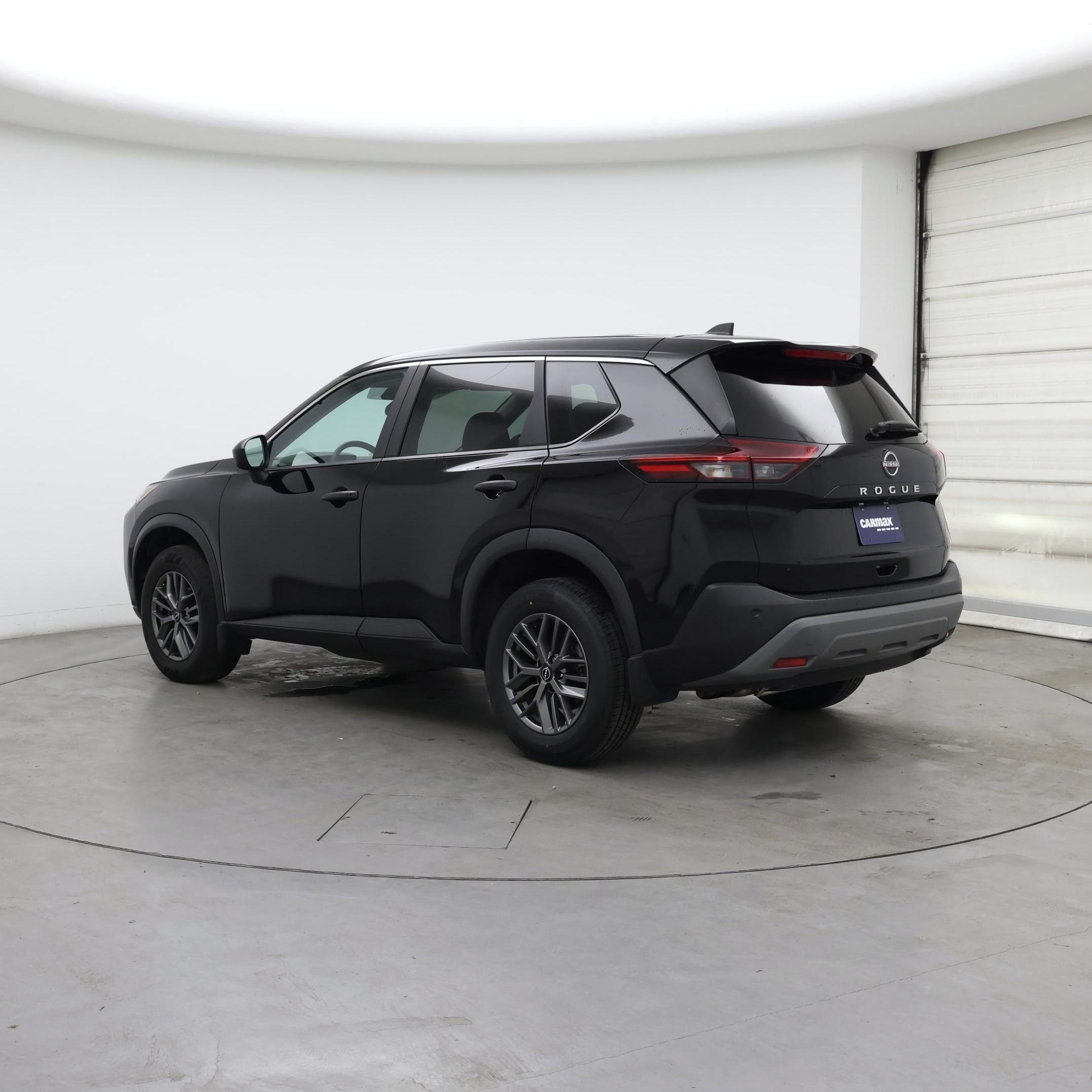 Thumbnail: 2023 Nissan Rogue - 2