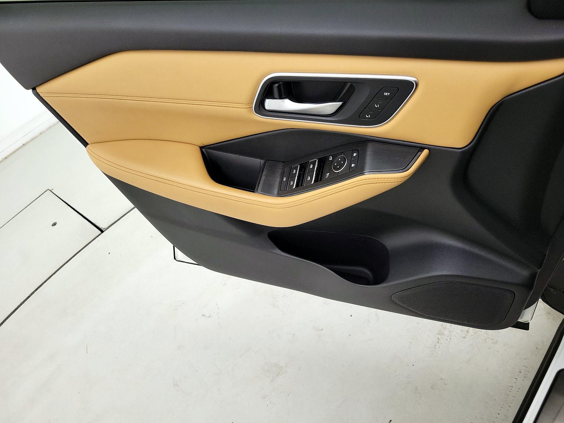 Thumbnail: 2021 Nissan Rogue - 12