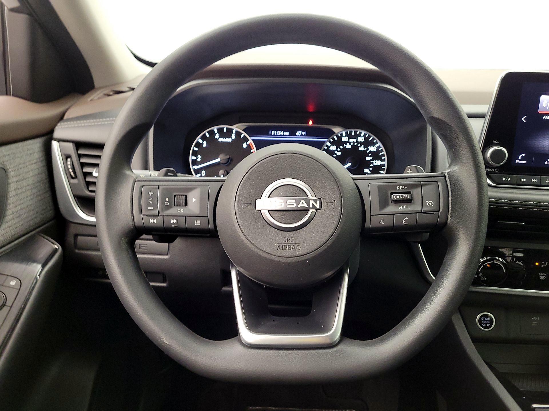 Thumbnail: 2023 Nissan Rogue - 10