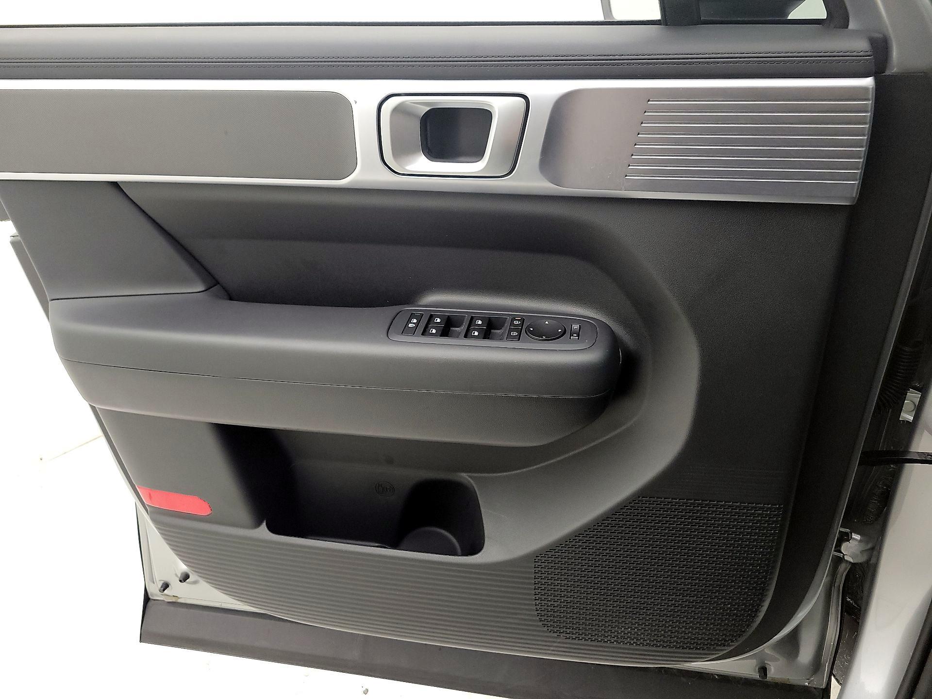 Thumbnail: 2024 Hyundai Santa Fe - 12