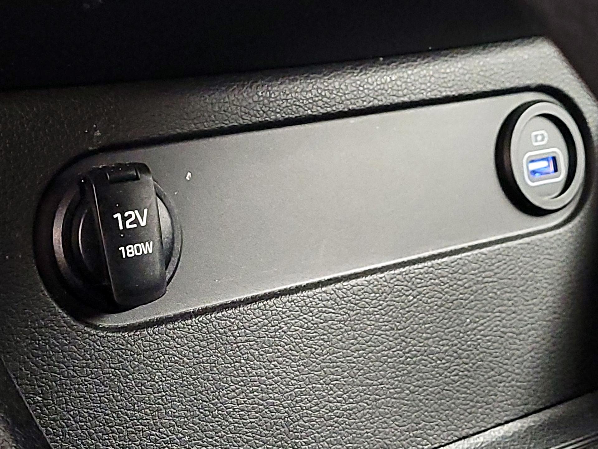 Thumbnail: 2023 Hyundai Santa Fe - 18