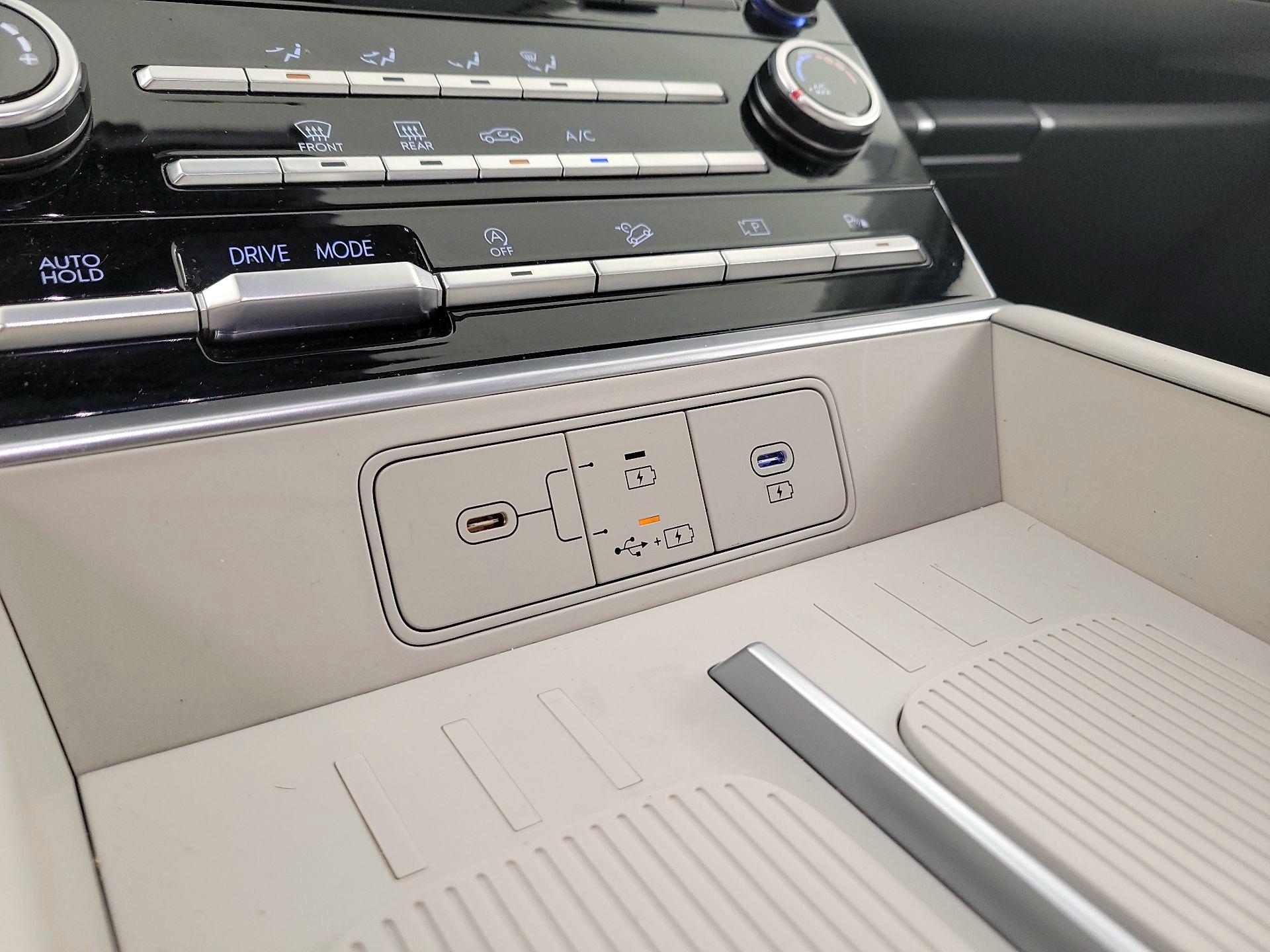 Thumbnail: 2024 Hyundai Santa Fe - 18