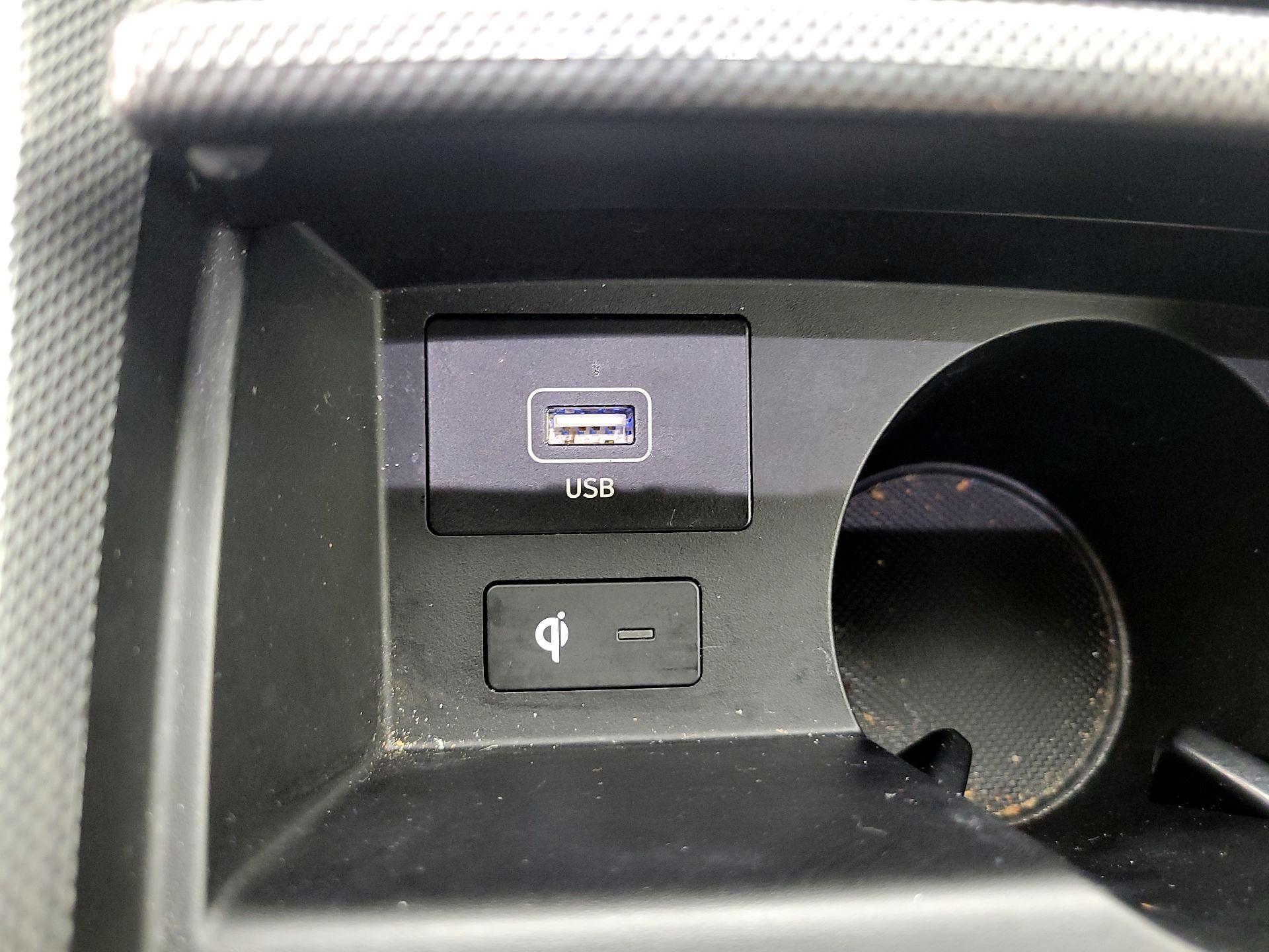 Thumbnail: 2023 Hyundai Santa Fe - 19