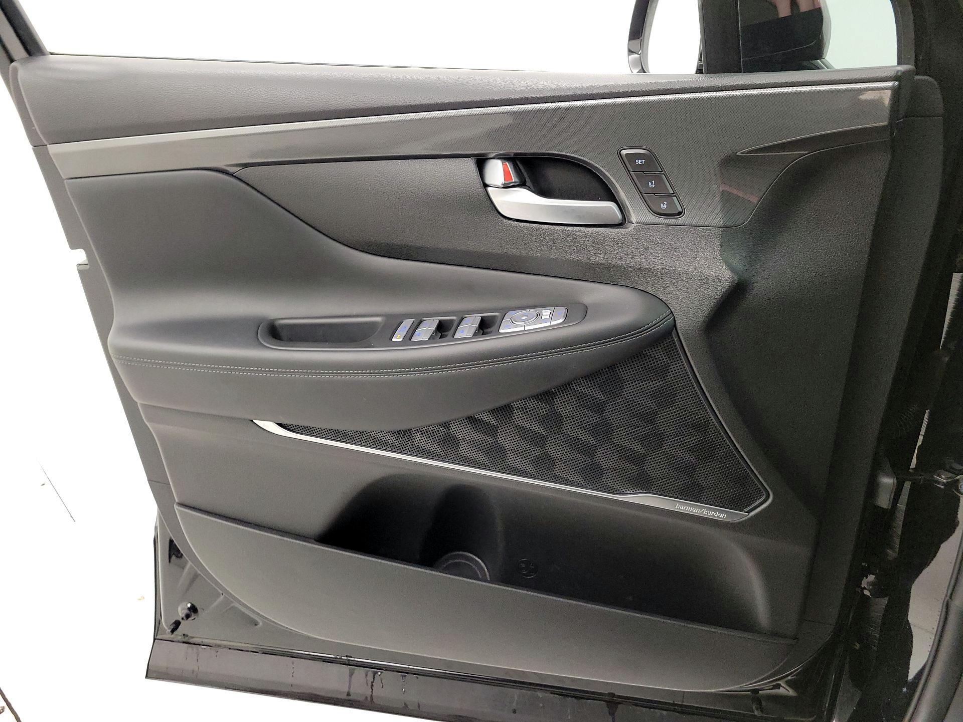 Thumbnail: 2023 Hyundai Santa Fe - 12