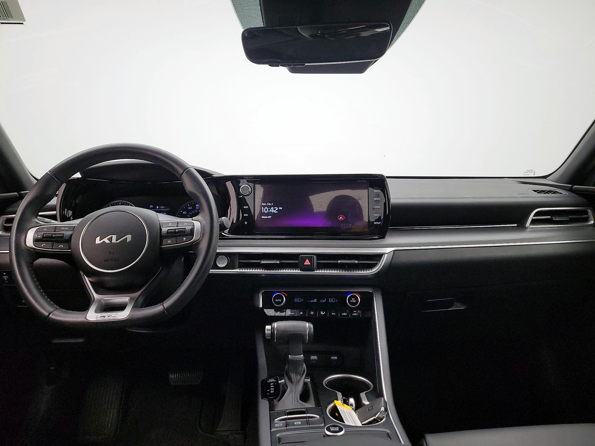 Thumbnail: 2023 Kia K5 - 9