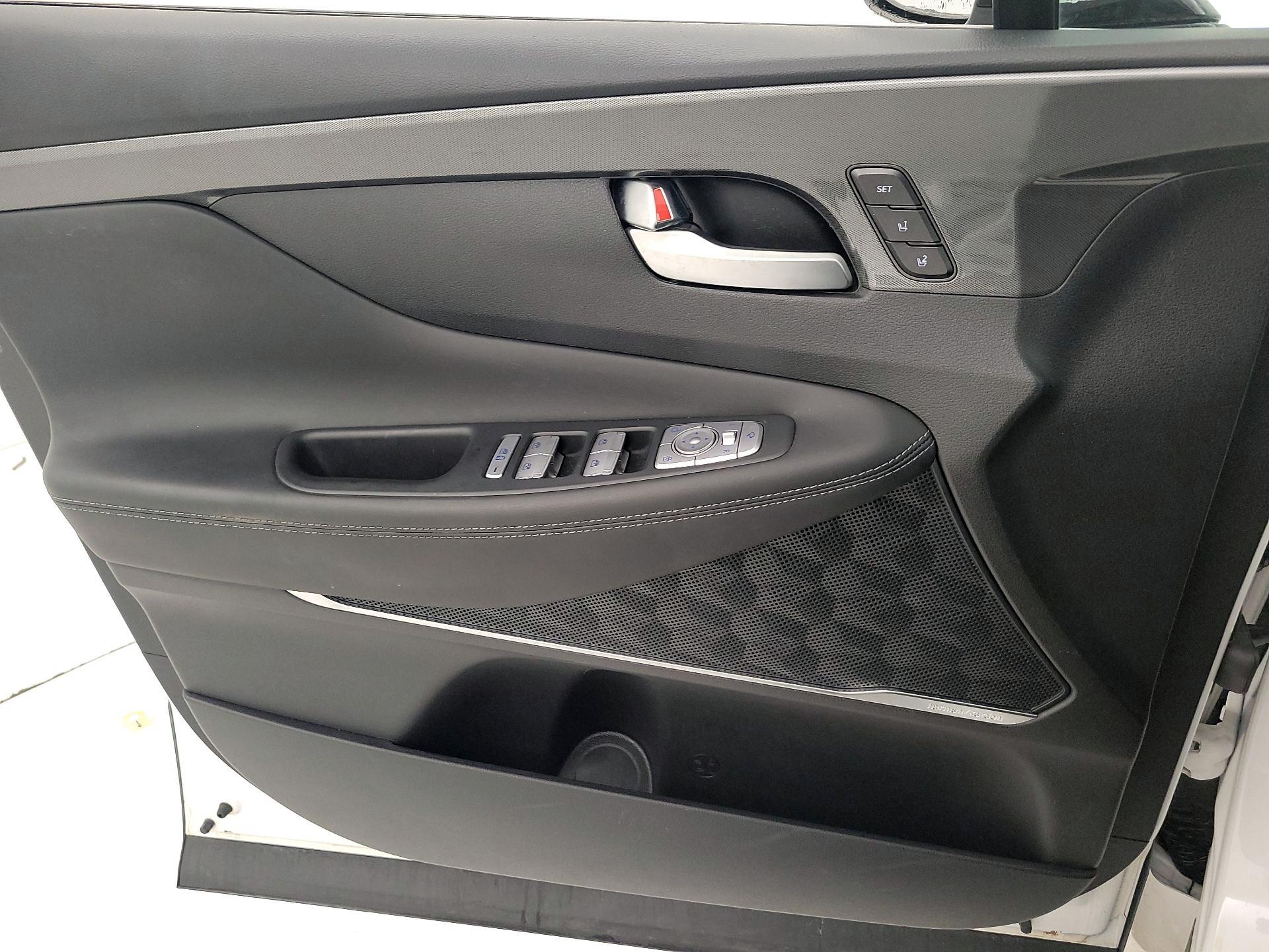 Thumbnail: 2023 Hyundai Santa Fe - 12