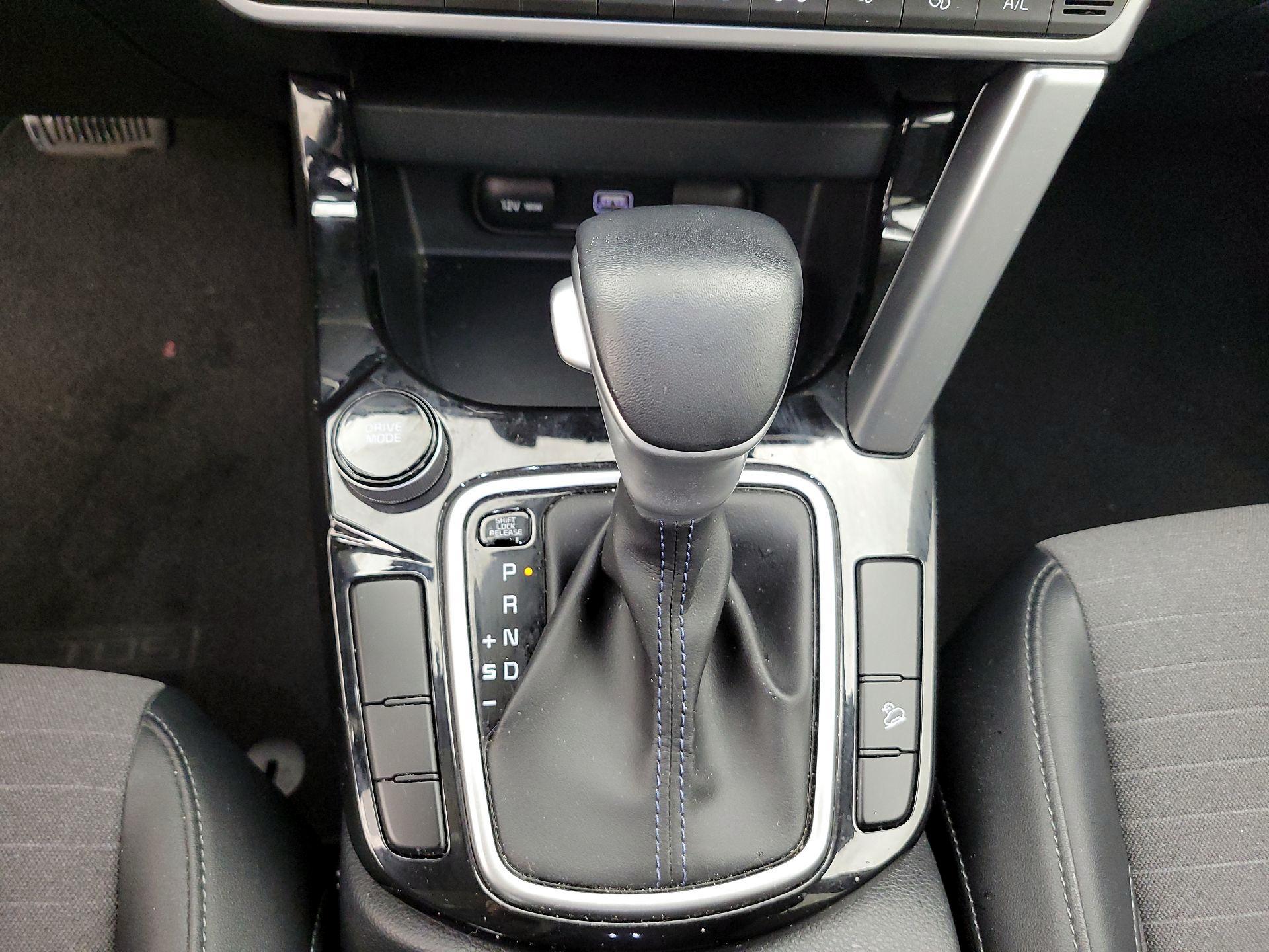 Thumbnail: 2023 Kia Seltos - 18